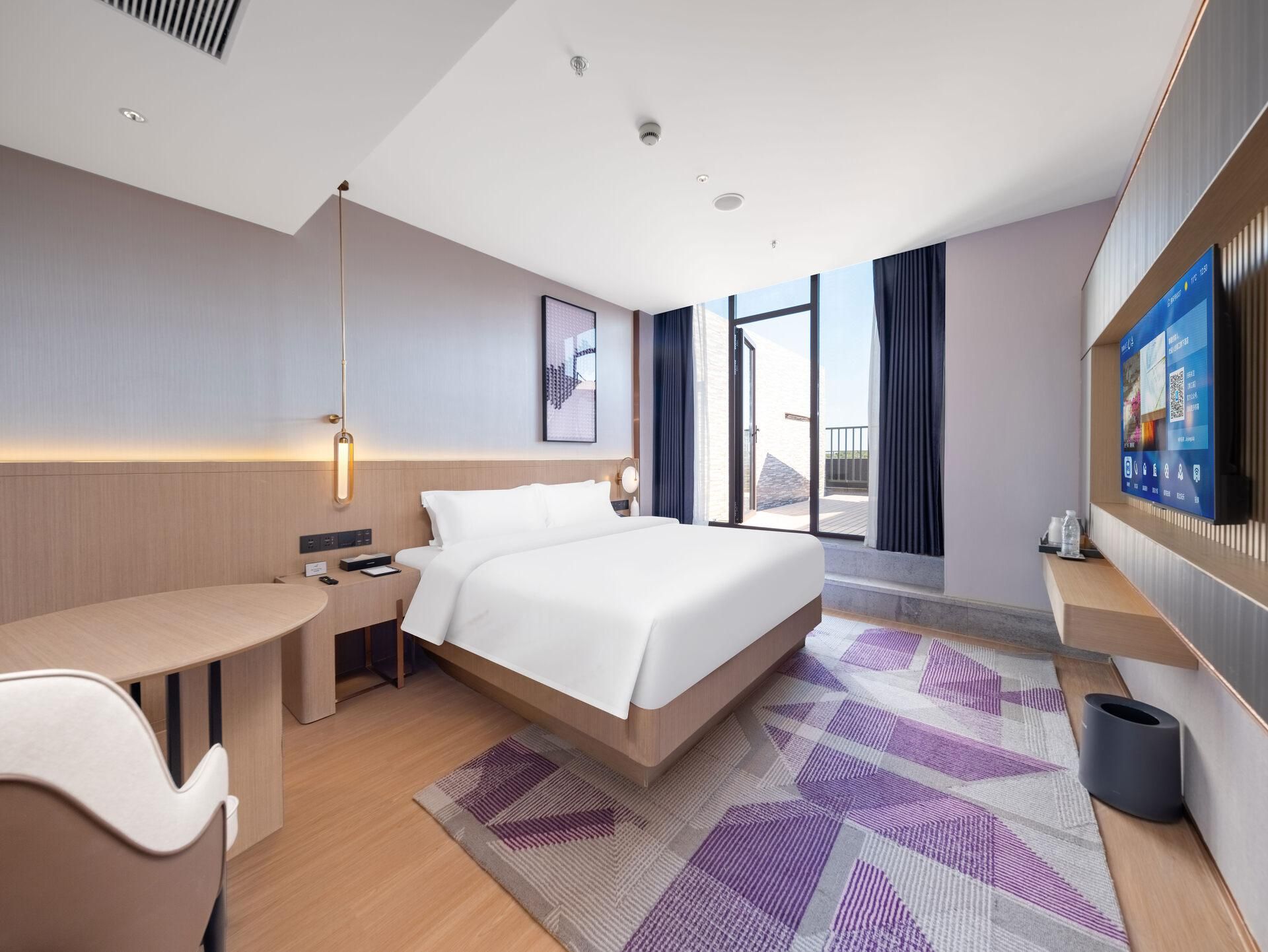 WH - 1 Bed Room with View