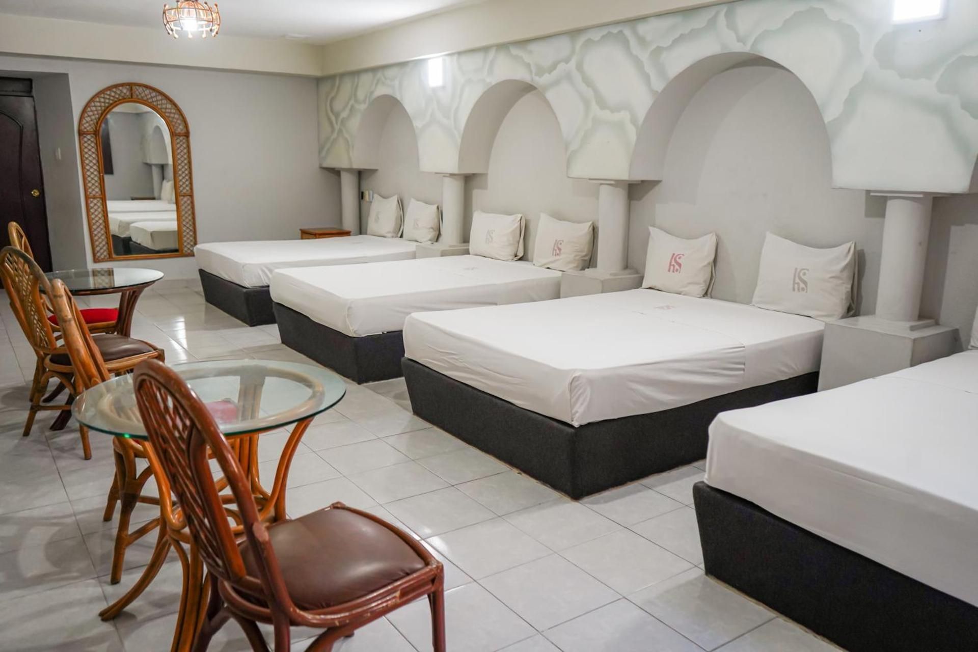 Standard Quadruple Room