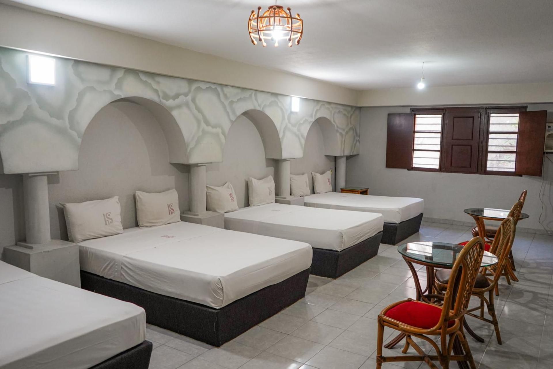 Standard Quadruple Room