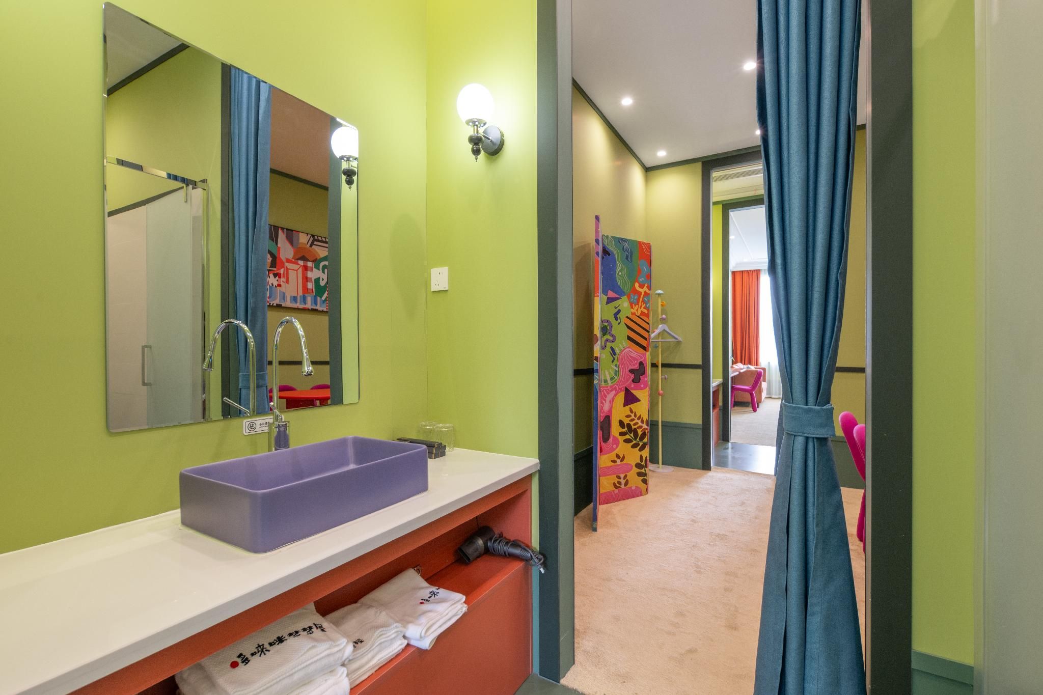 Shanghai Dolmi Dream House B and B - International Tourism Resort Pudong Airport Branch Luxury Suite Twin 2