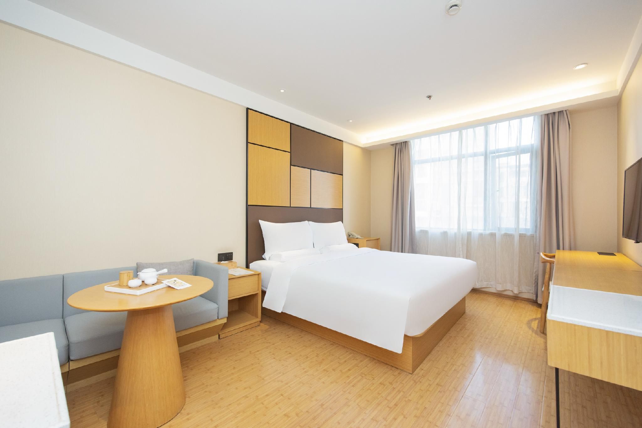 Business Queen Bed Room