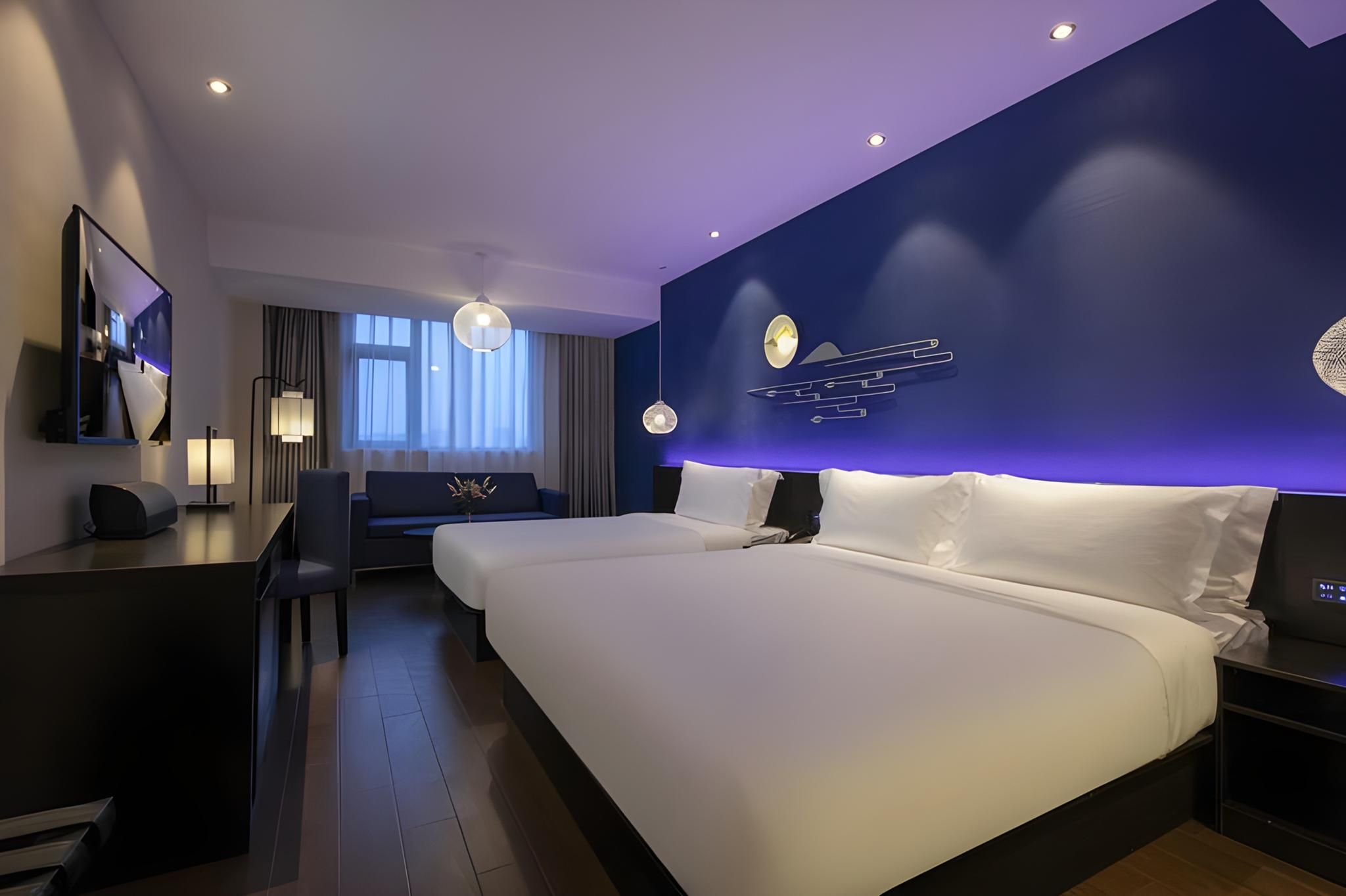 Huazhu - Deluxe Family Room