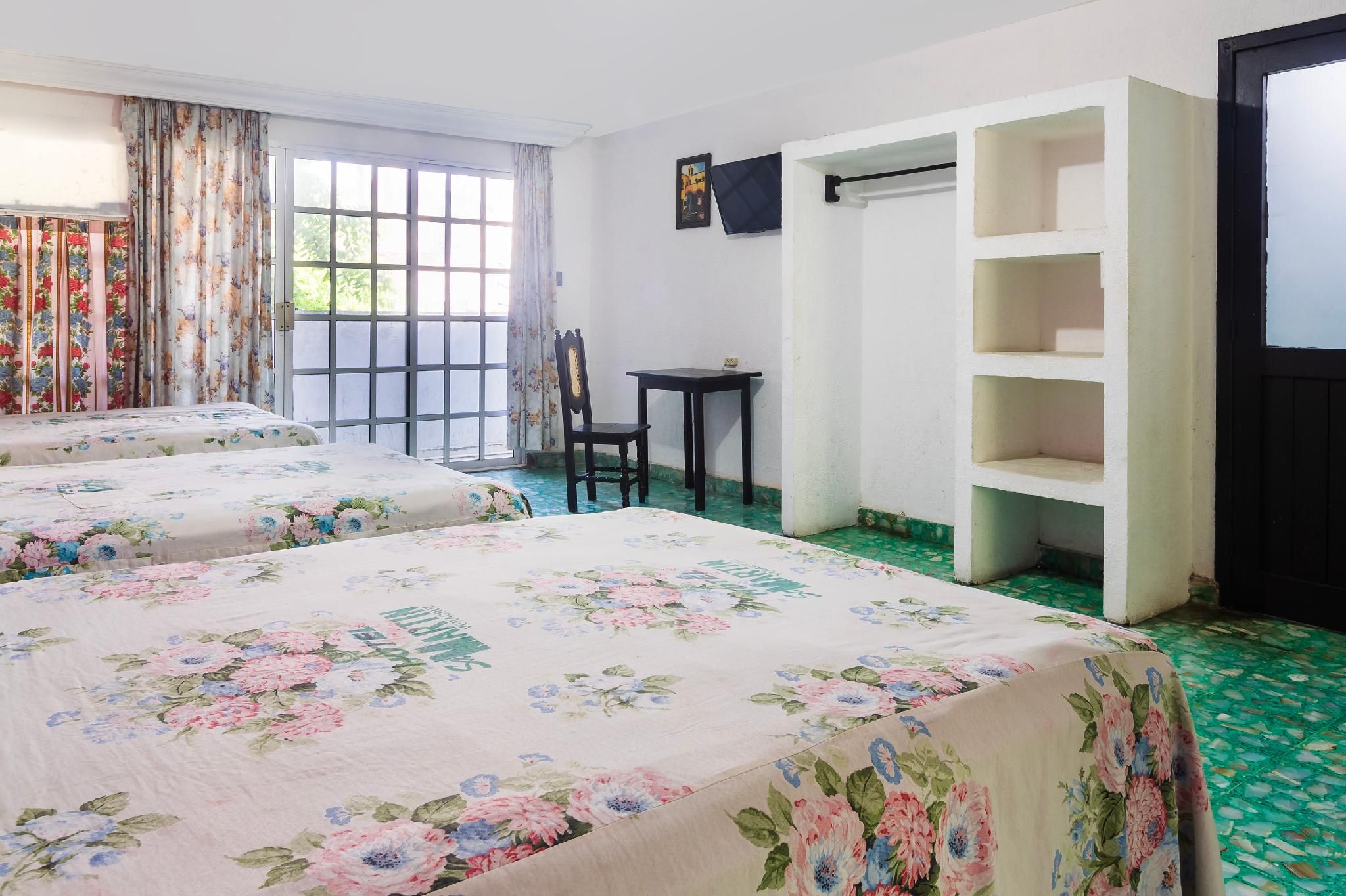 Standard Three beds