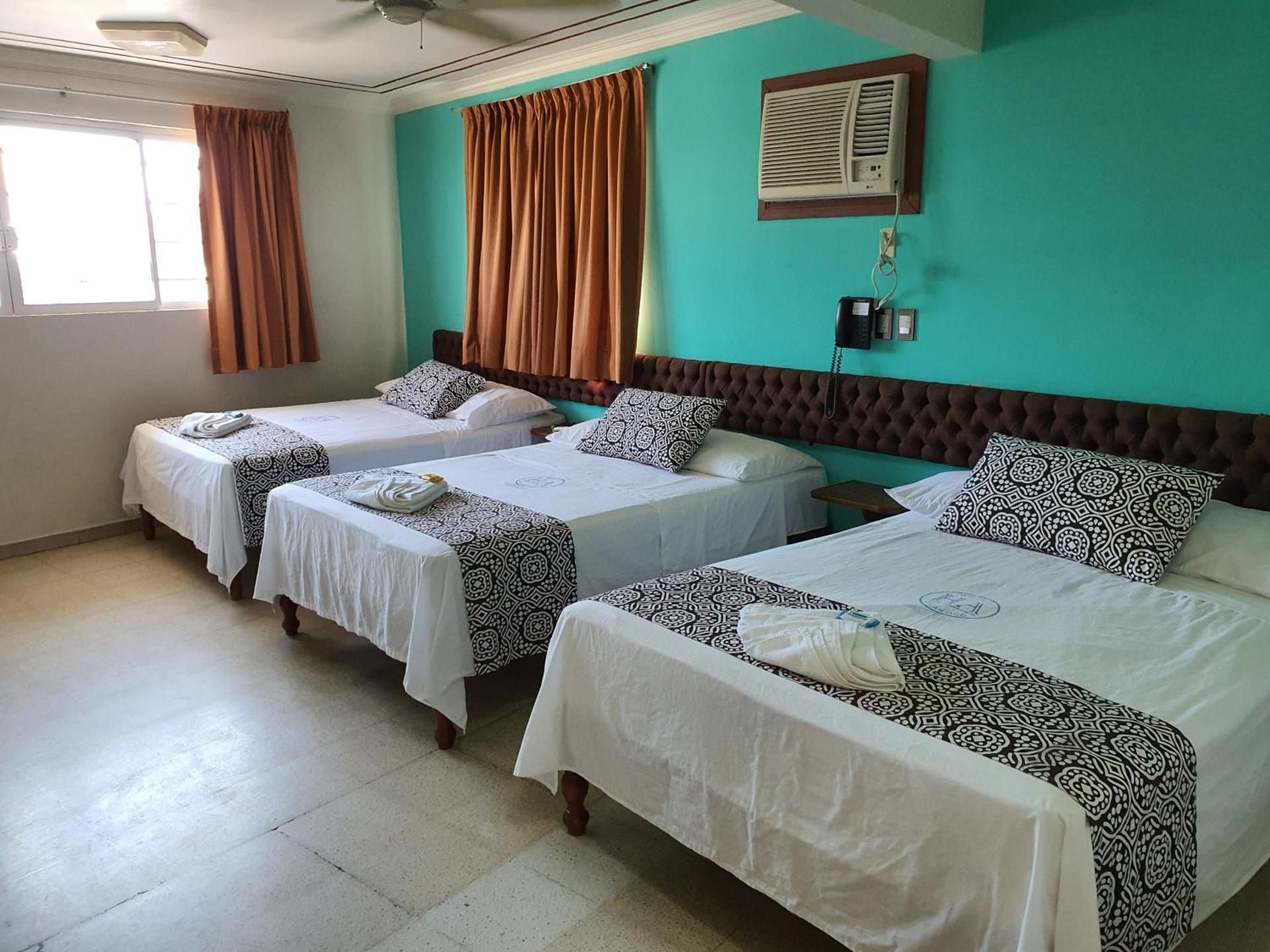 Comfort Triple Room with Shower