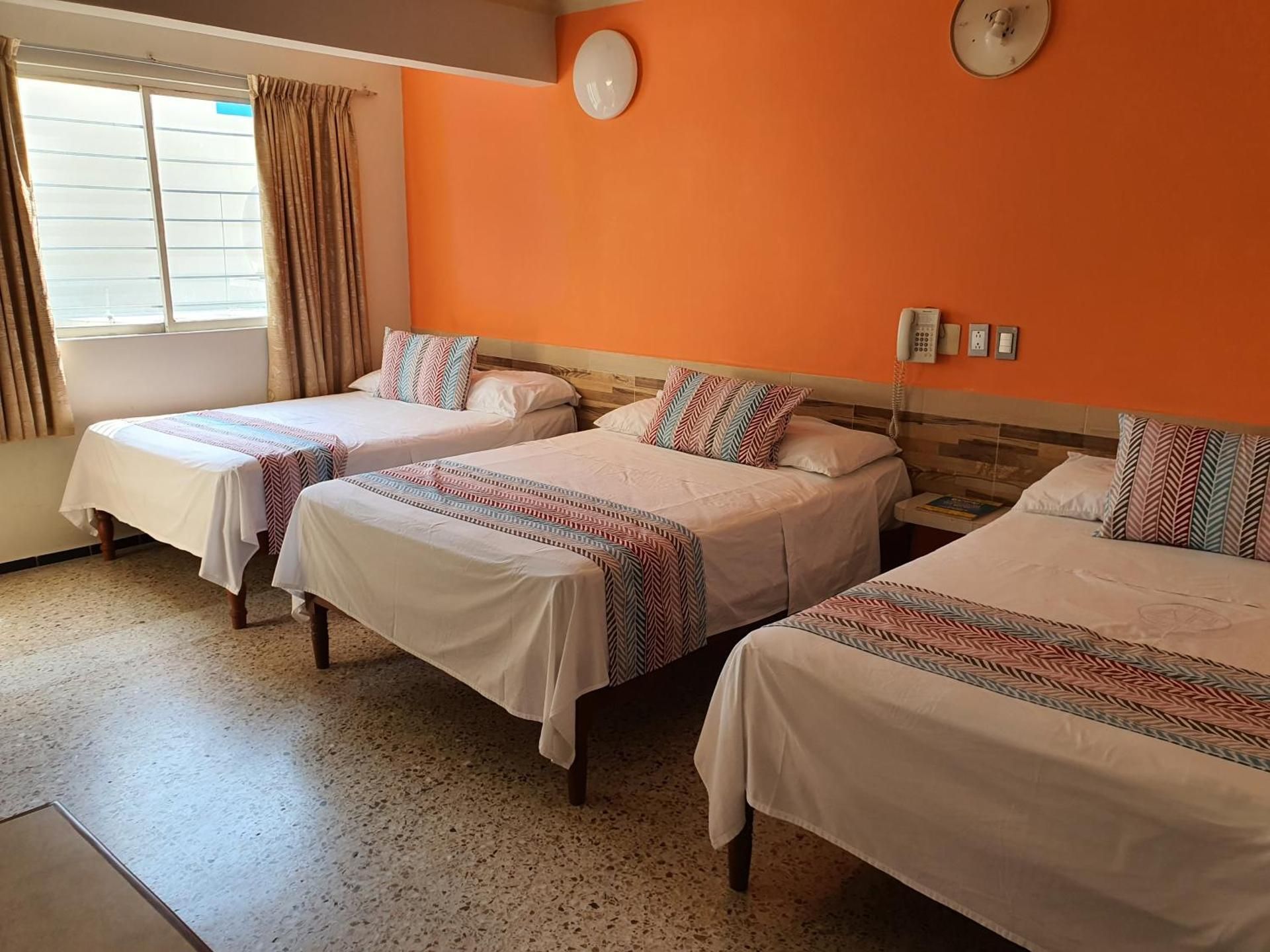 Comfort Triple Room with Shower