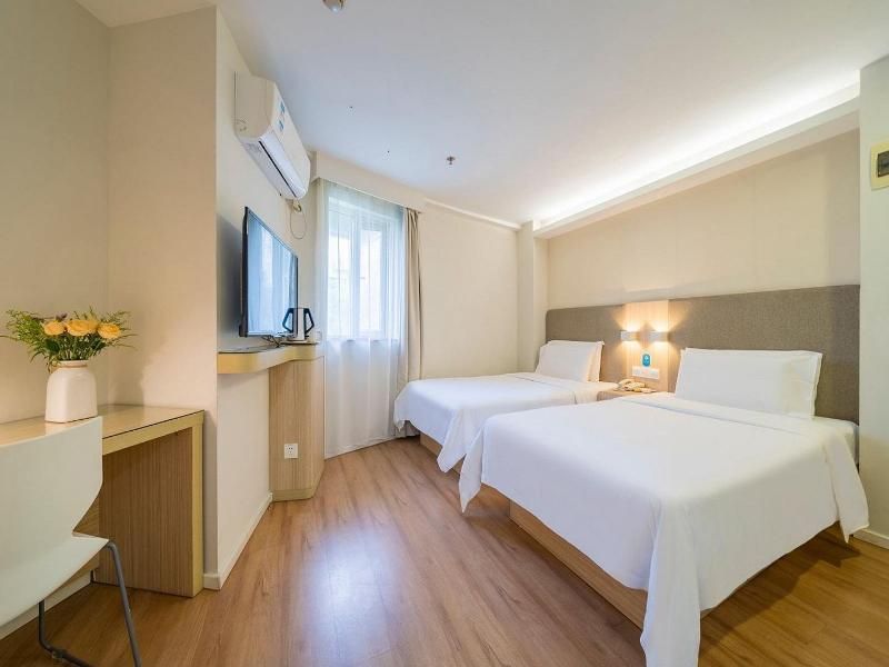 Guest Twin Room