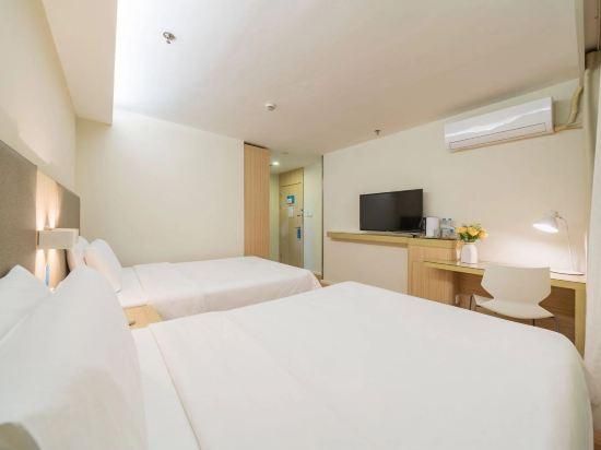 Twin Superior Room