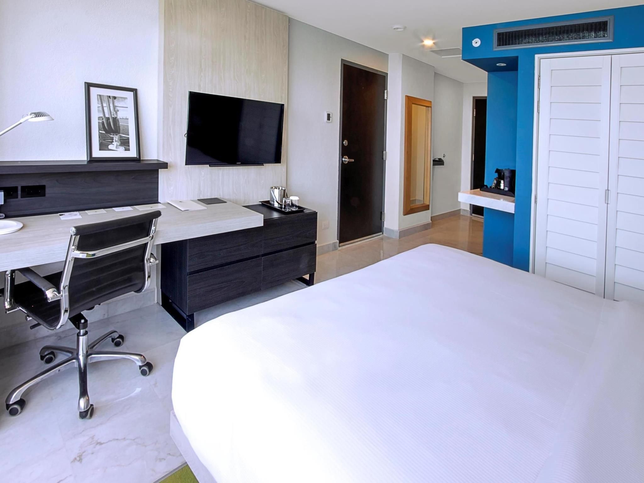 DoubleTree by Hilton Veracruz King Studio Suite 3