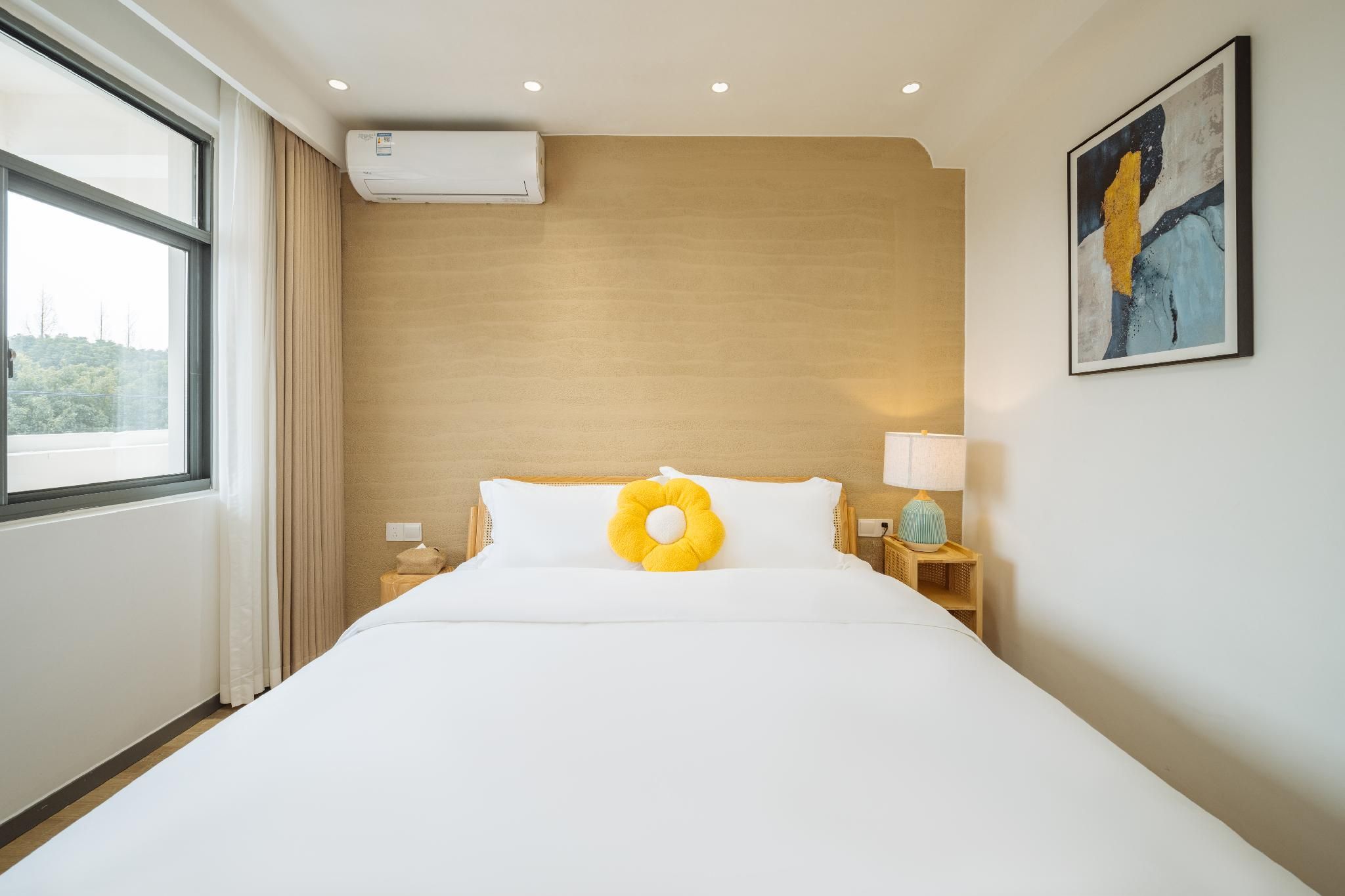 Double Queen Room