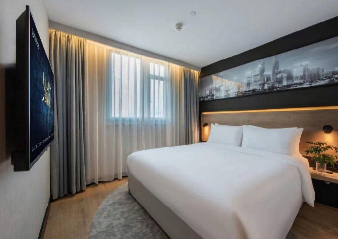 Premier Suite