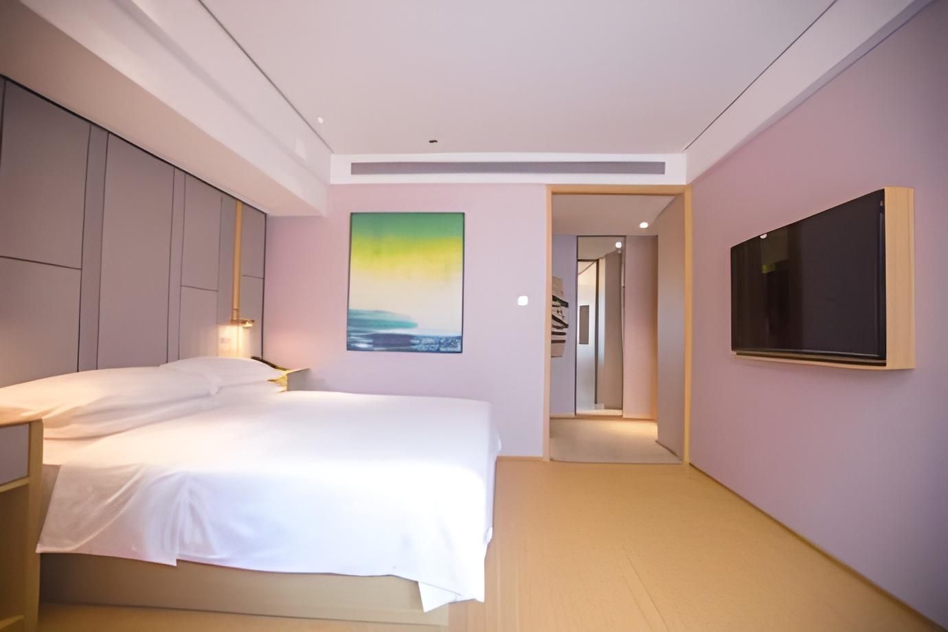 Huazhu - Deluxe Bed Room