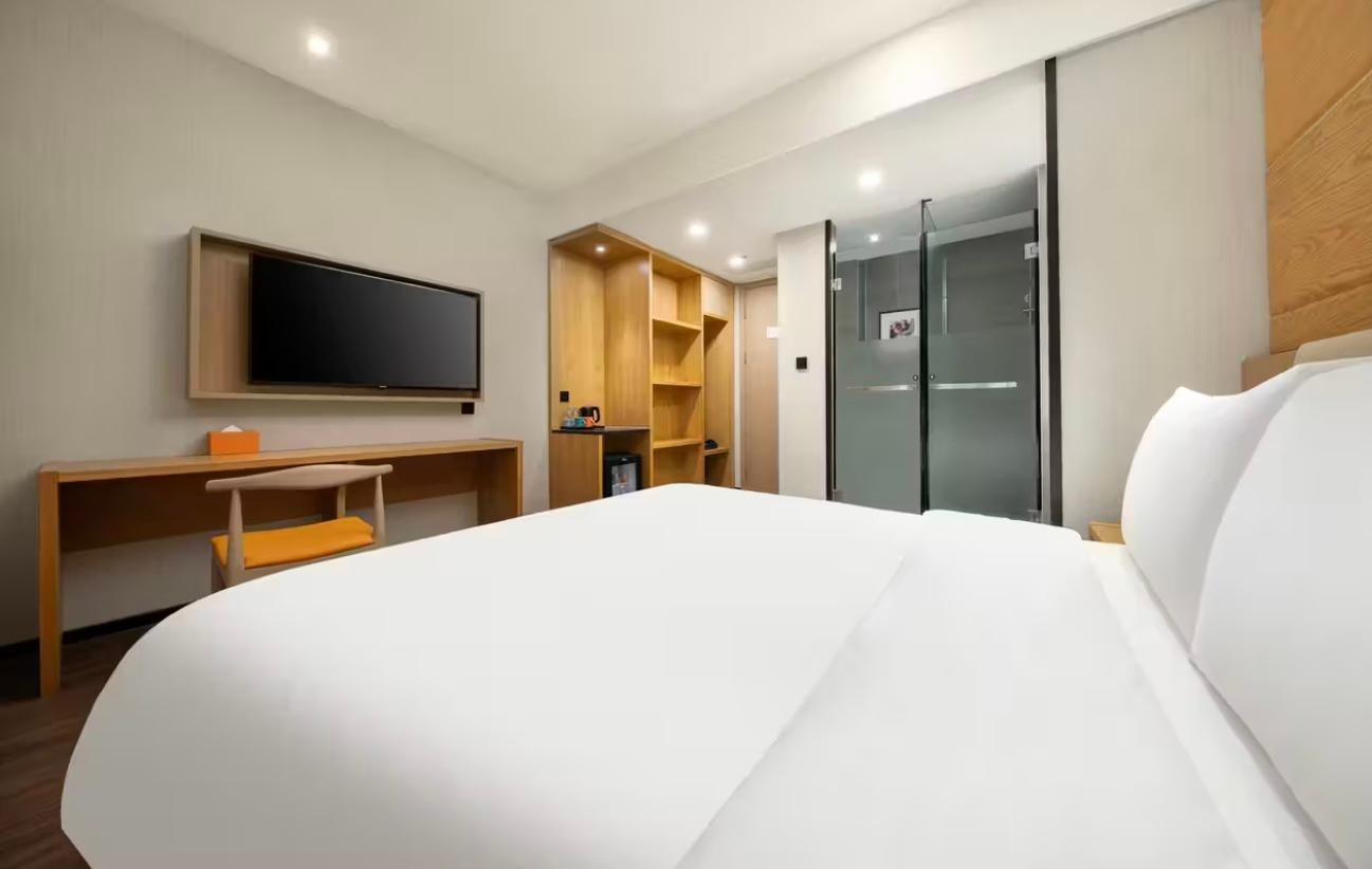 Jinglai Selected Hotel - Shanghai Meichuan Road Branch Warm Queen Room 2