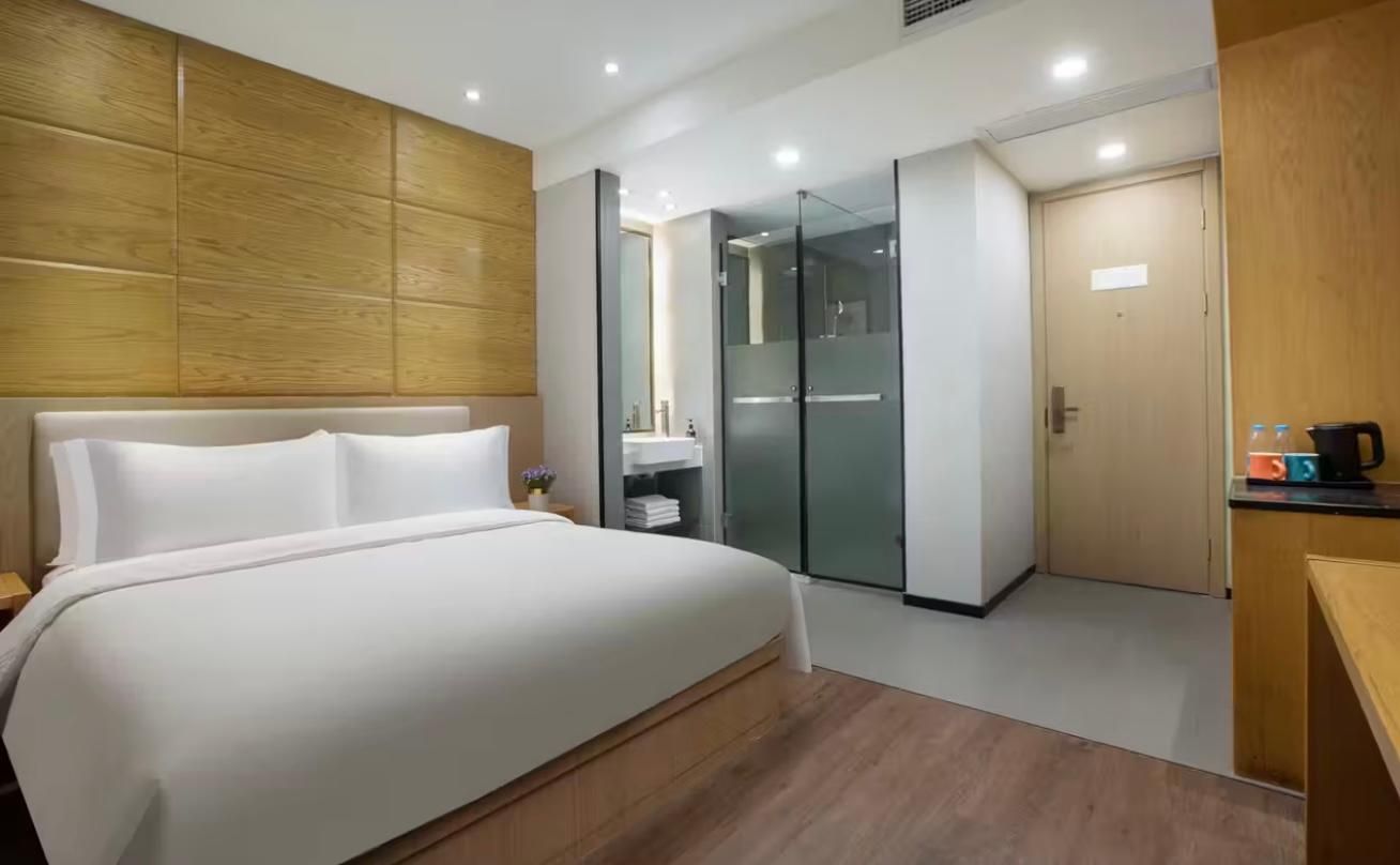 Jinglai Selected Hotel - Shanghai Meichuan Road Branch Warm Queen Room