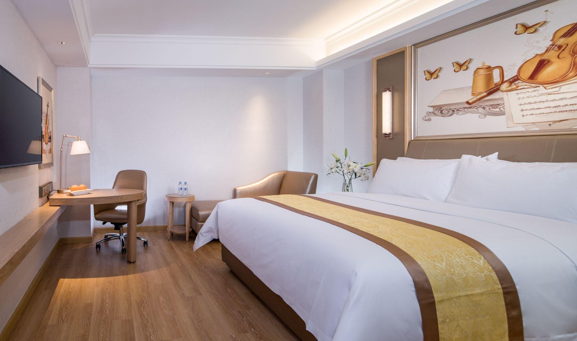 WH - Superior Bed Room