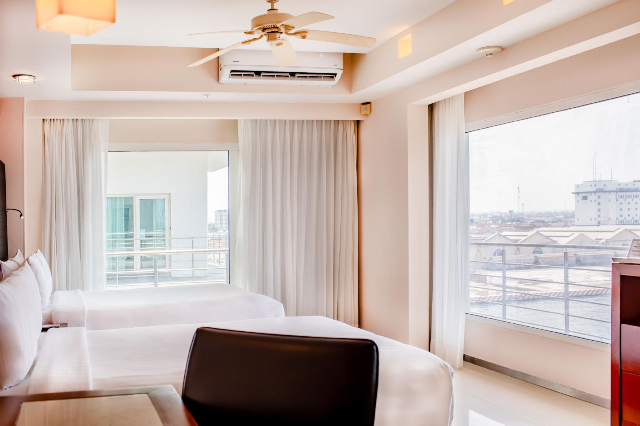 Emporio Veracruz Superior Ocean View Double Room 3