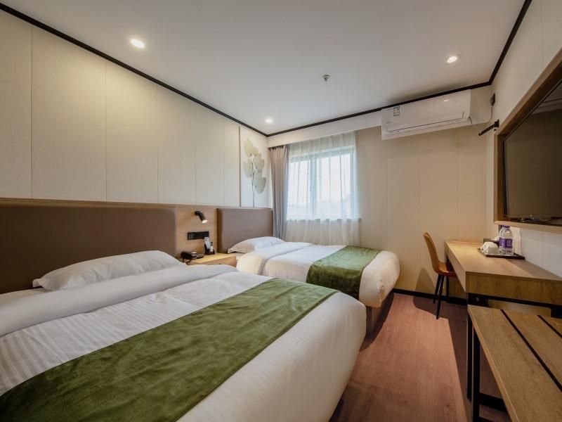 Twin Bussiness Room