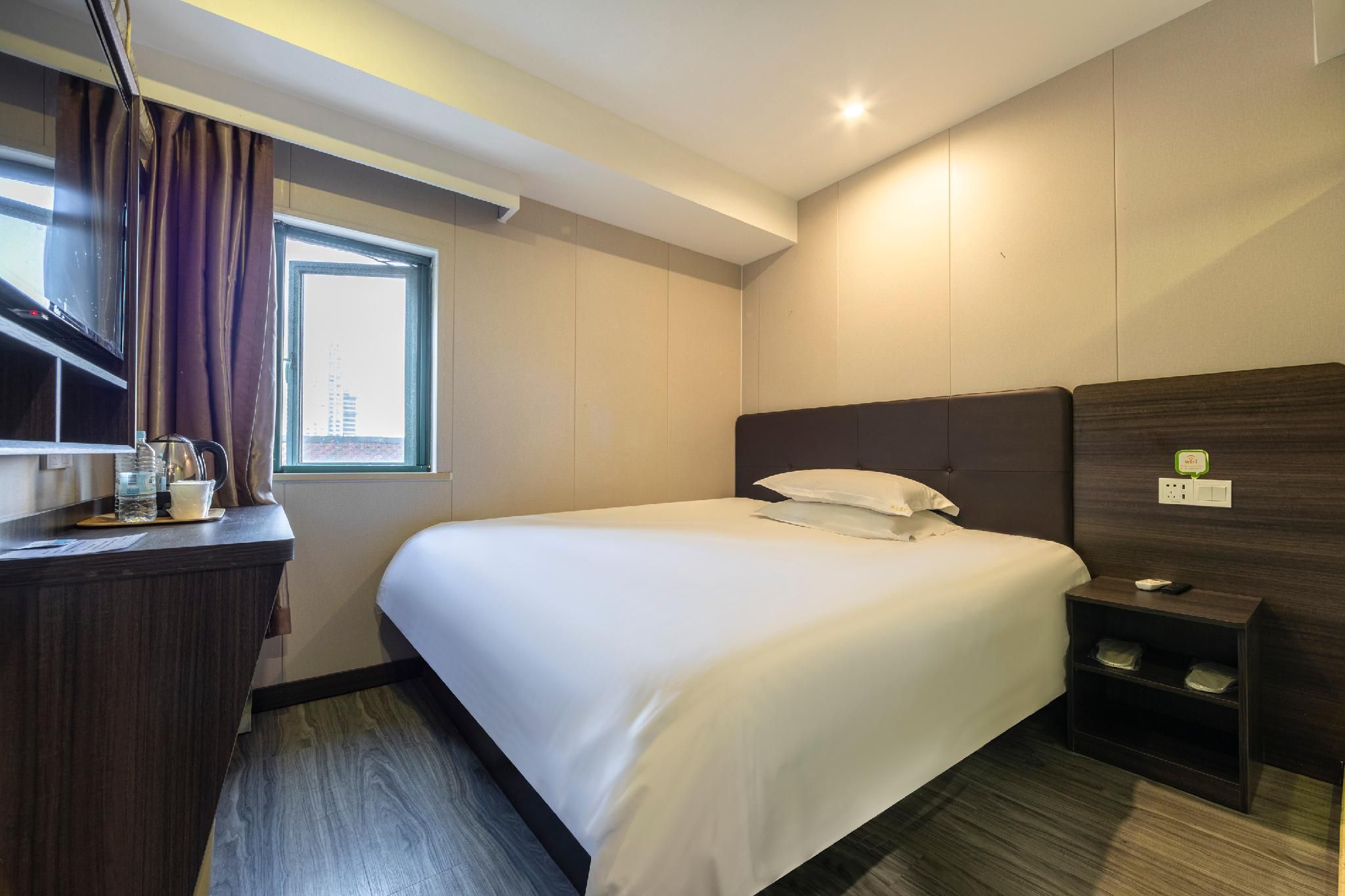 Huazhu - Superior BedRoom