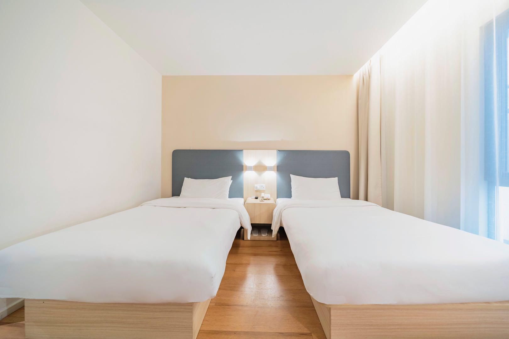 Huazhu - Twin Room