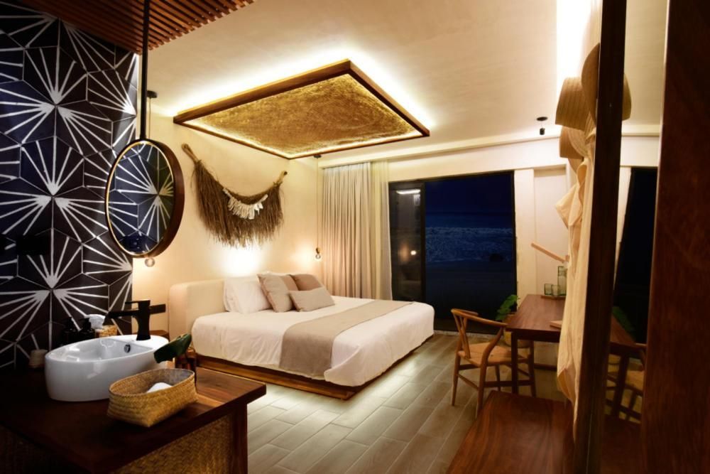 Queen Room with Sea View