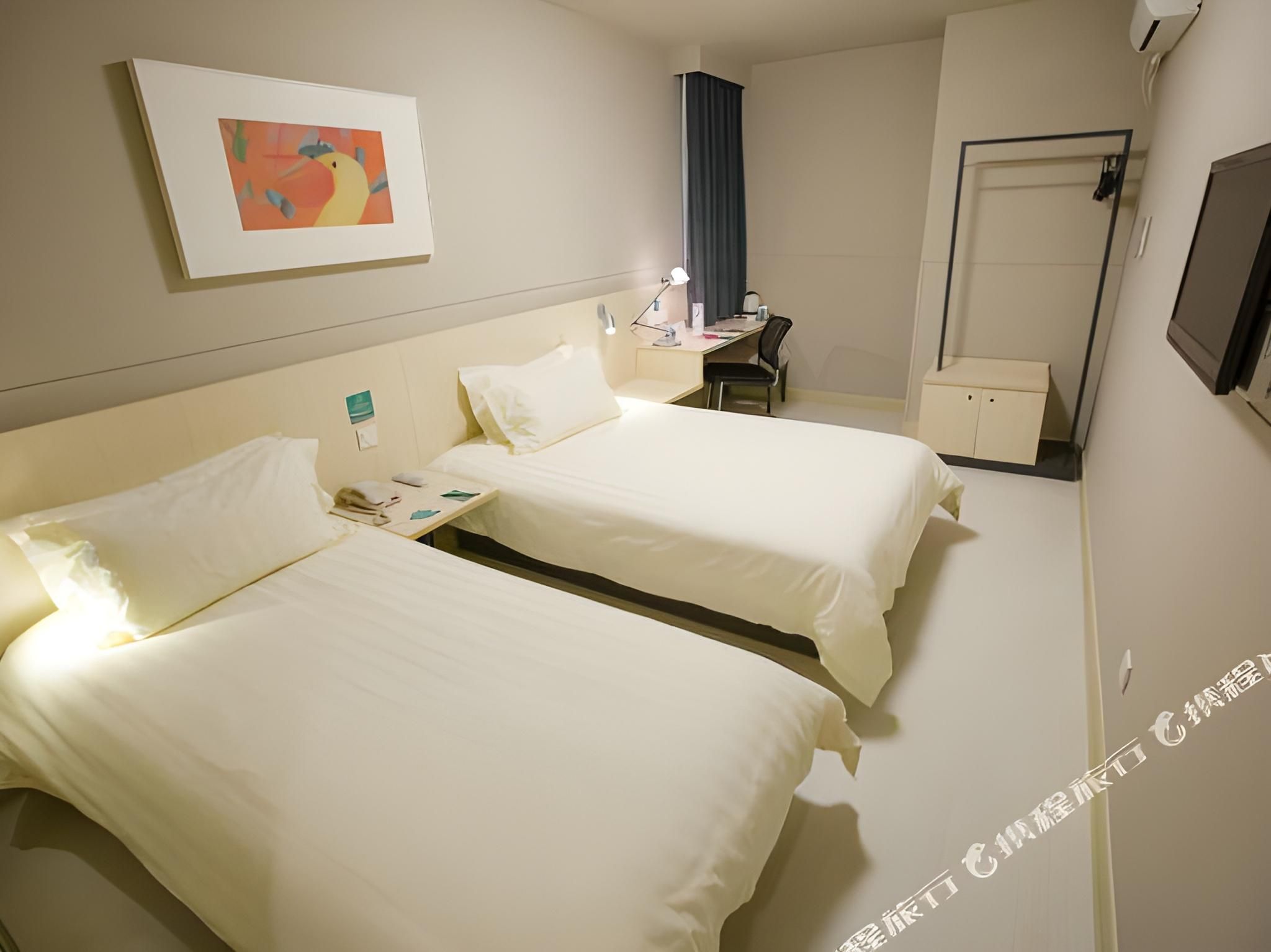 Business Standard Room A