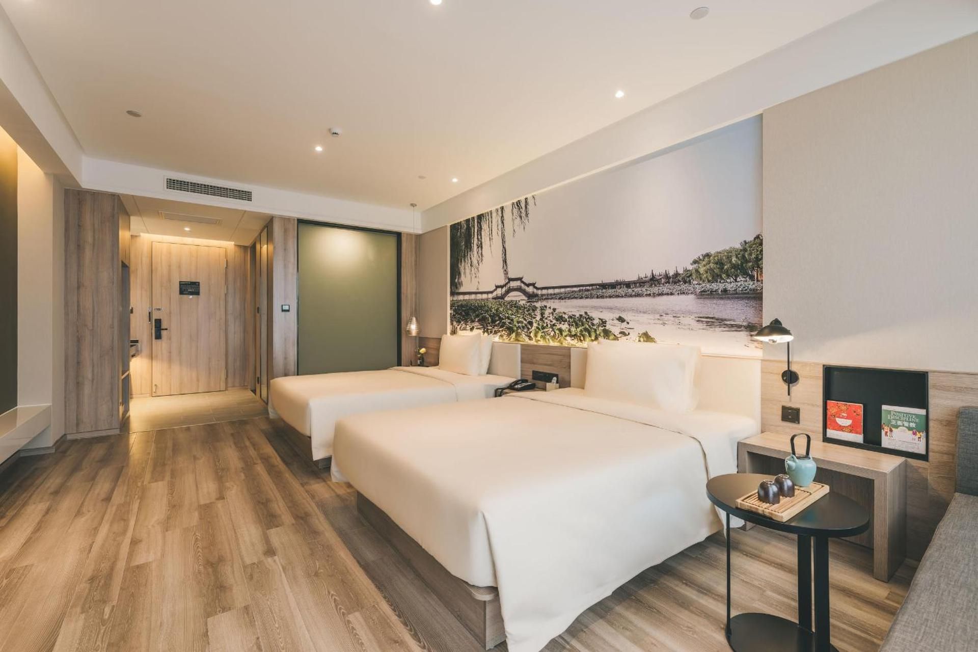 Superior Garden View Twin Room
