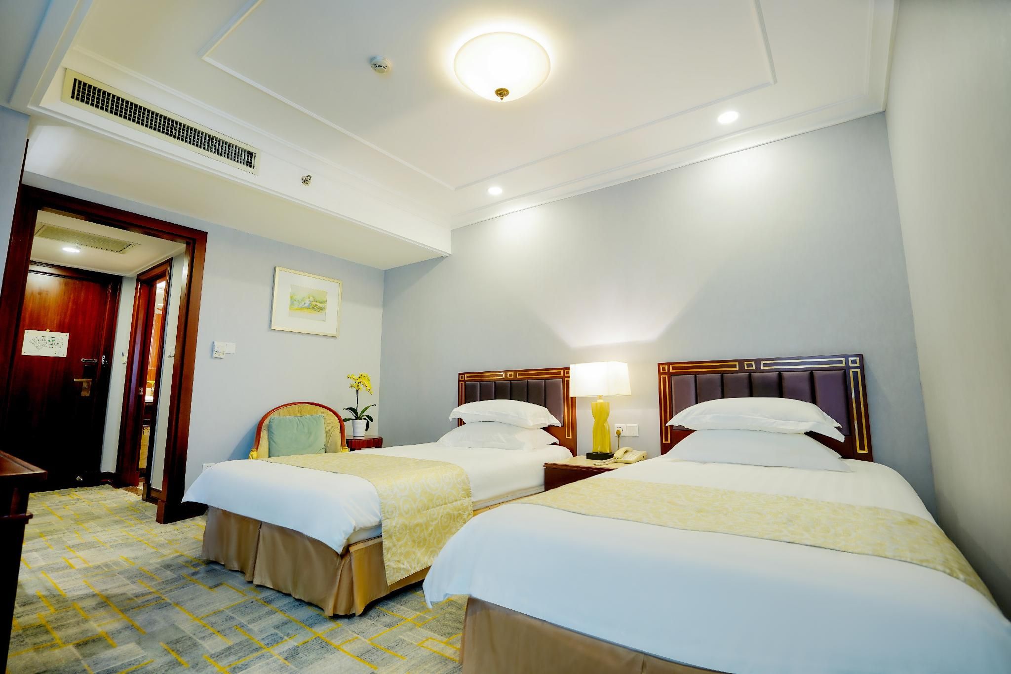 Business Room (2 beds)