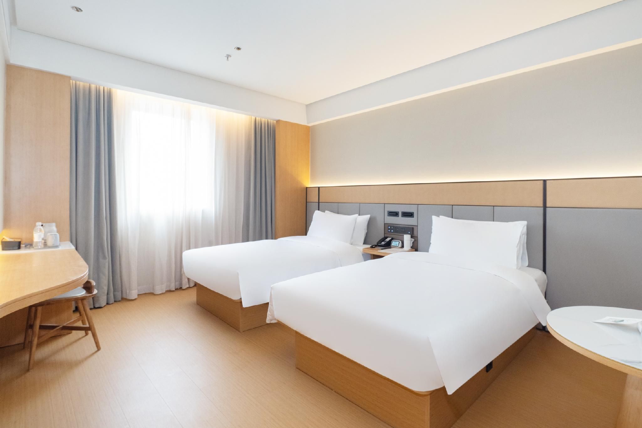 Huazhu - Twin Room