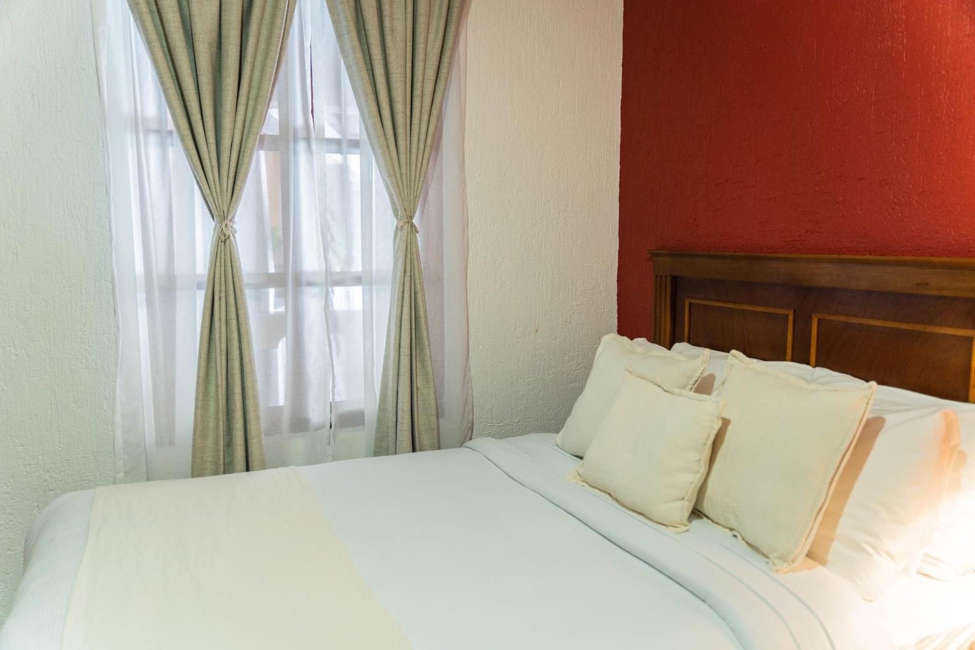 Superior Queen Room