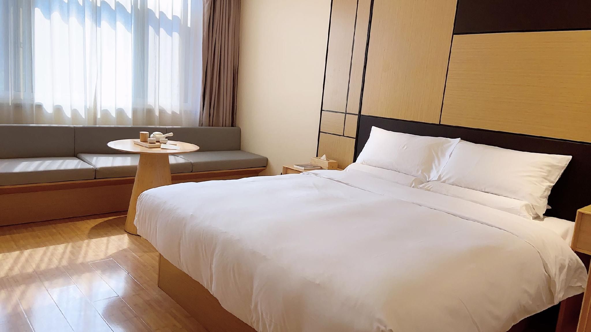Huazhu - Business Bed Room