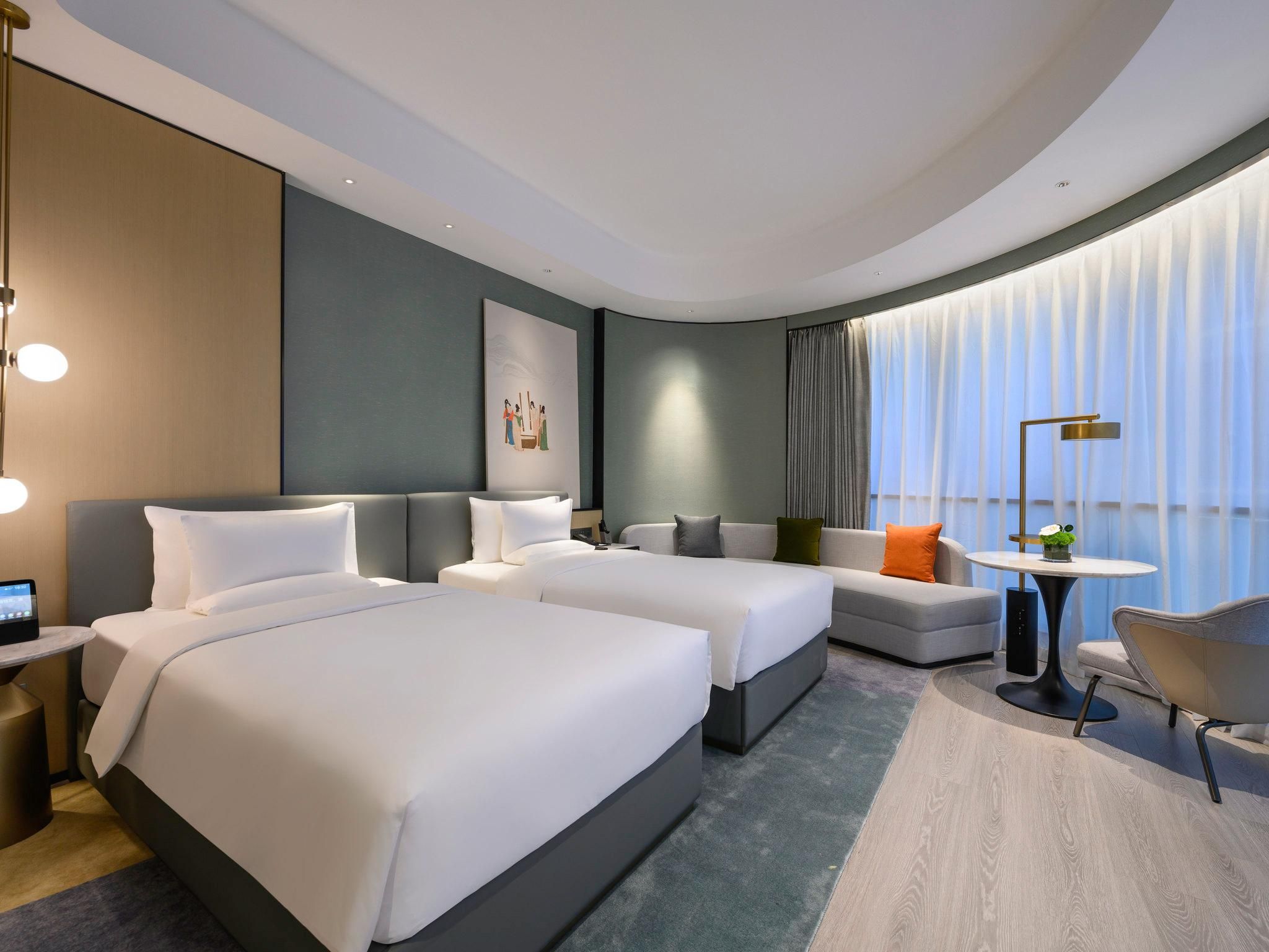 Deluxe Room With Two Single Beds, Lake Side