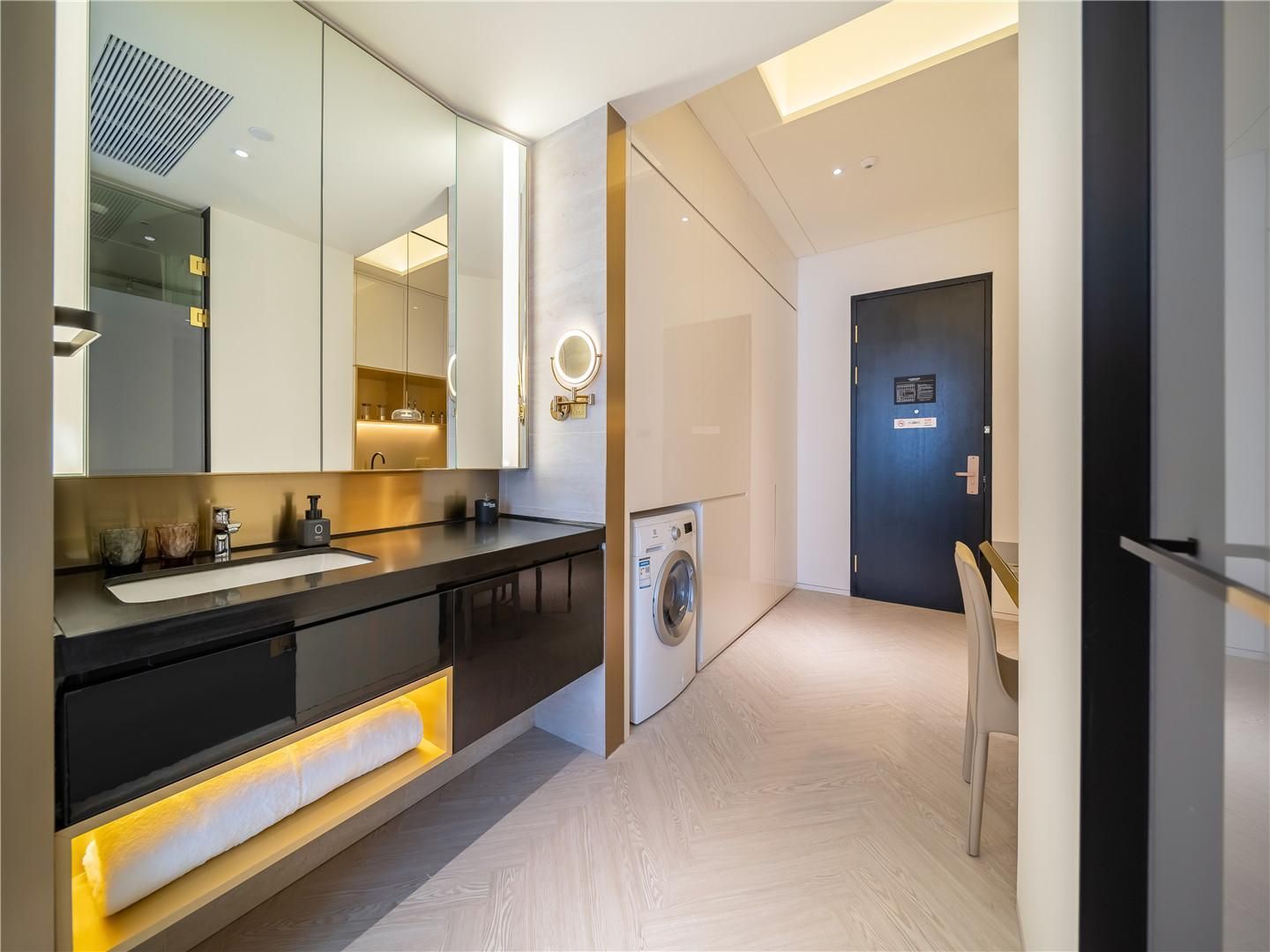 Huazhu - Superior Single Apartment