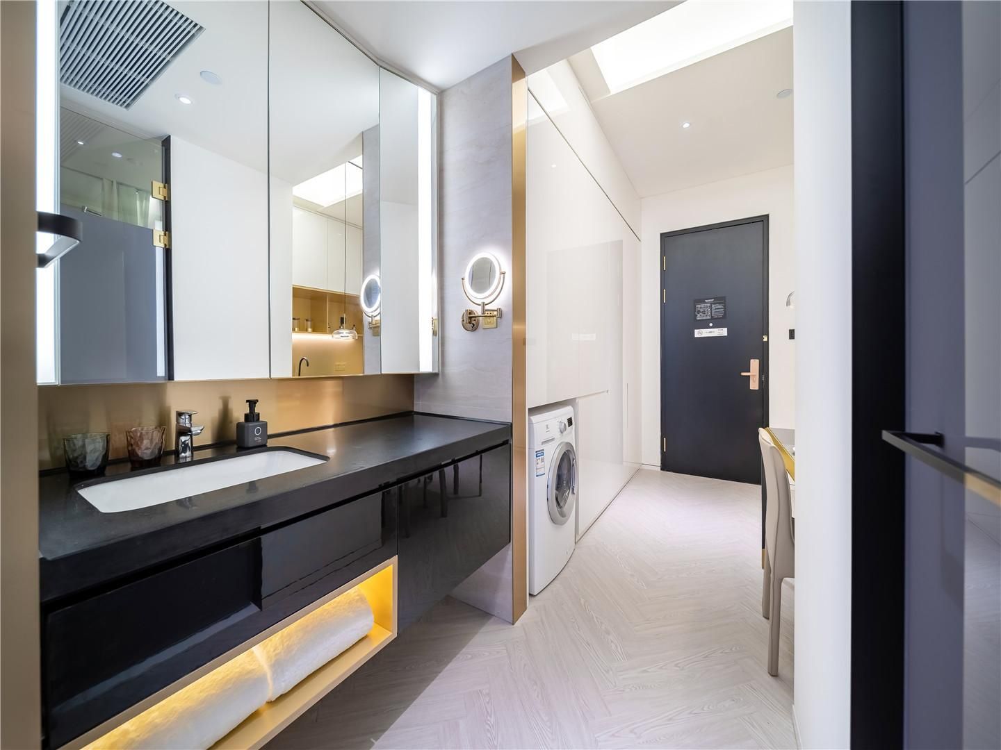 Huazhu - Deluxe Single Room Apartment
