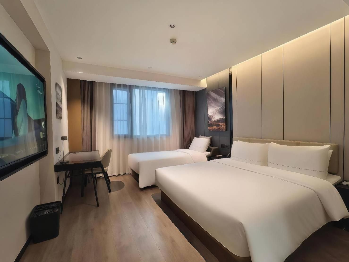 Triple Room with Private Bathroom