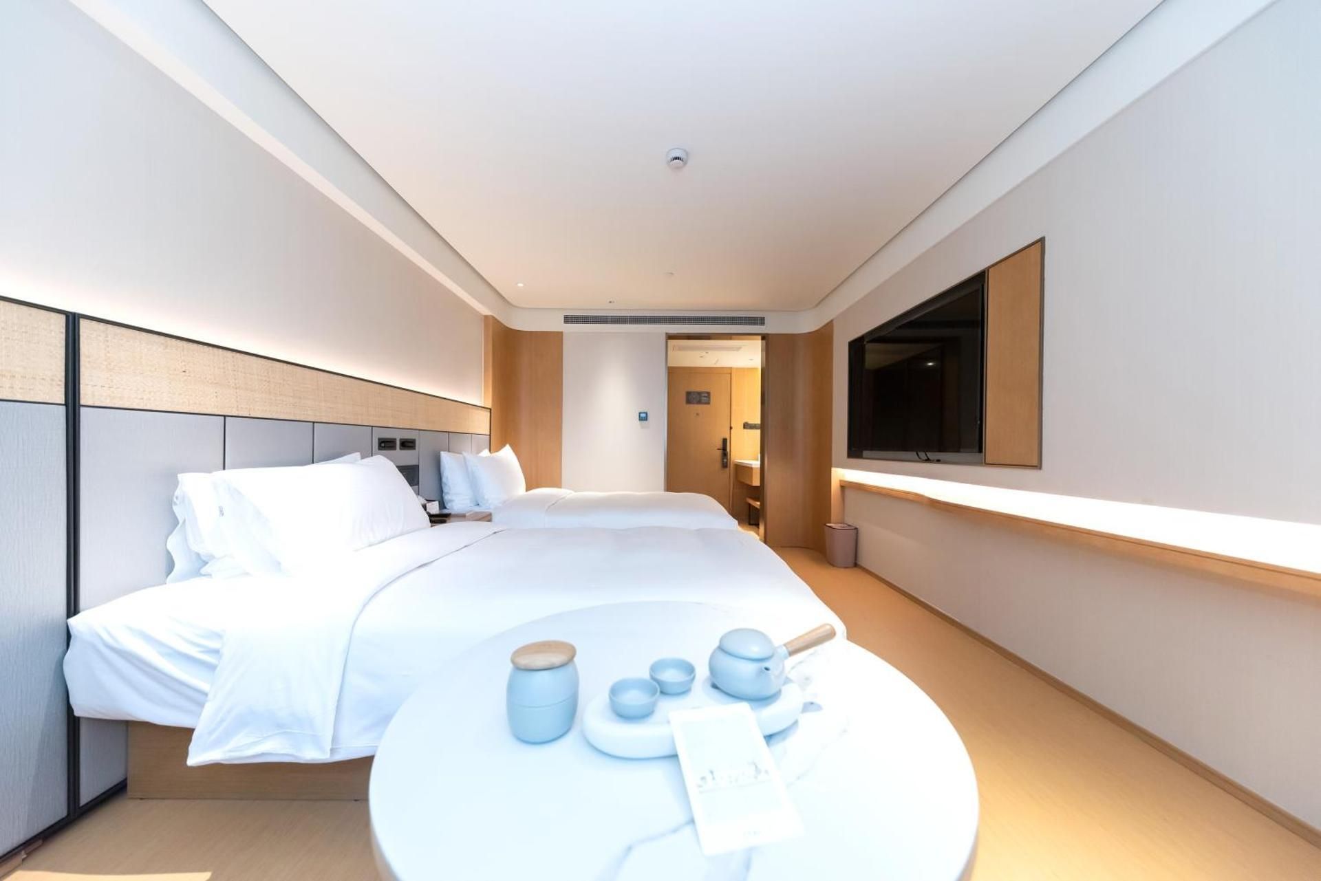 Huazhu - Family Room