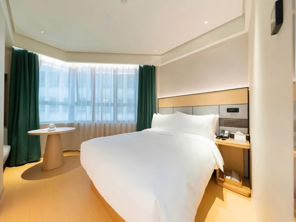 Huazhu - Business Bed Room