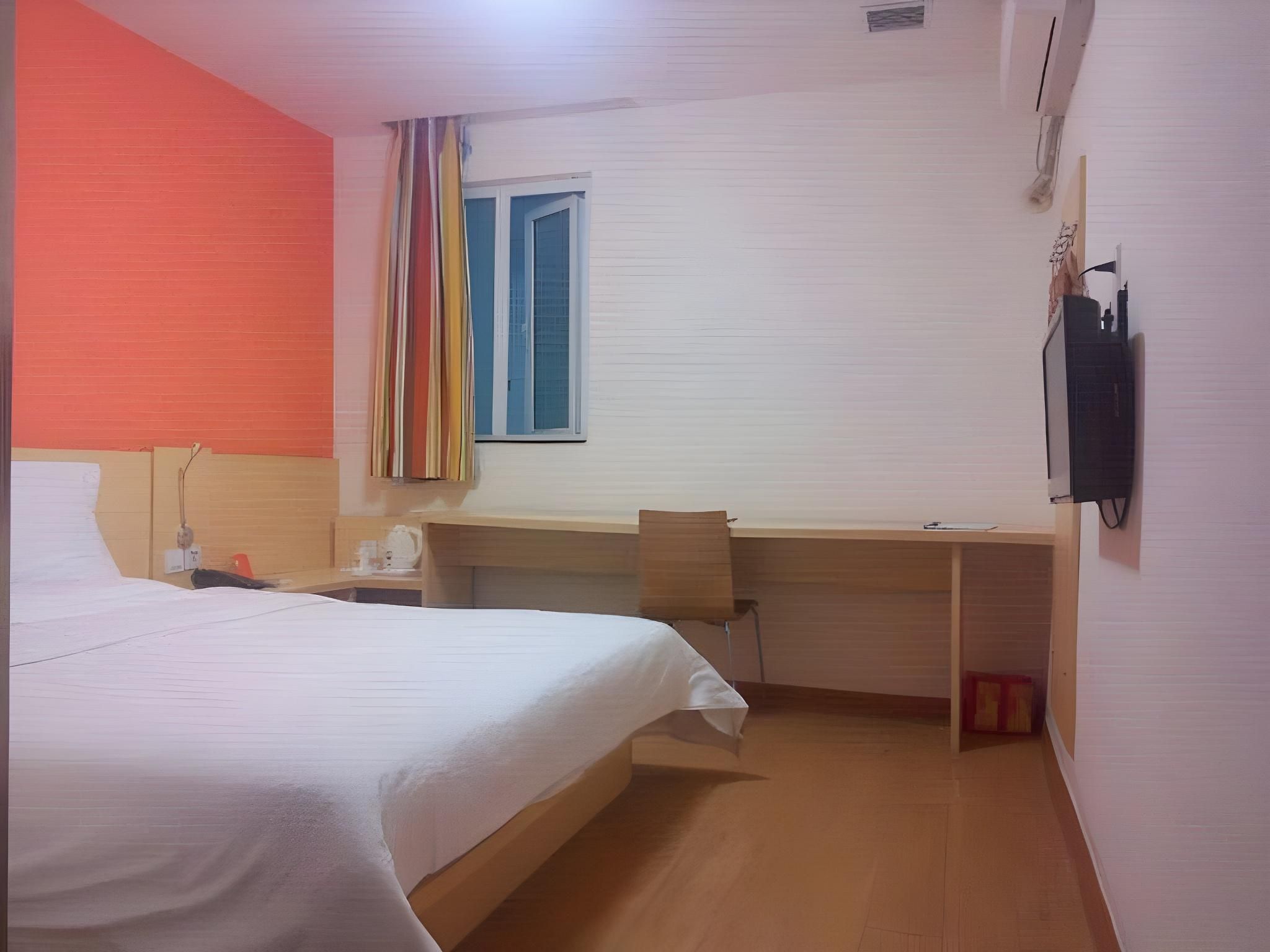 Corporate Twin, Guest room, 2 Twin/Single Bed(s), City view