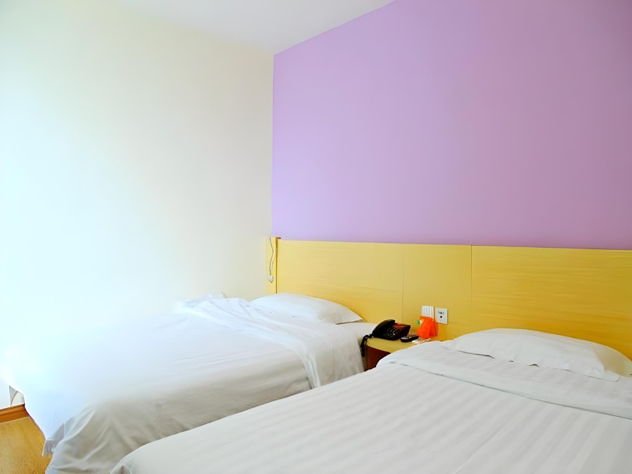 7 Days - Zizhu Twin Room