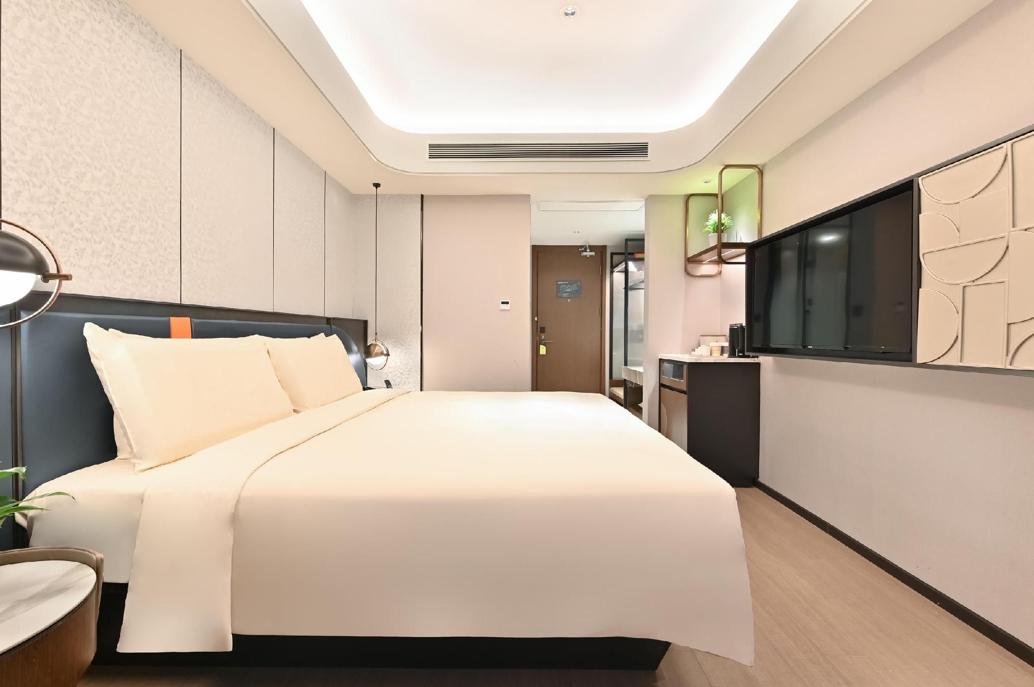 Atour X Hotel Shanghai Nanjing West Road Executive room, Guest room, 1 Queen 2