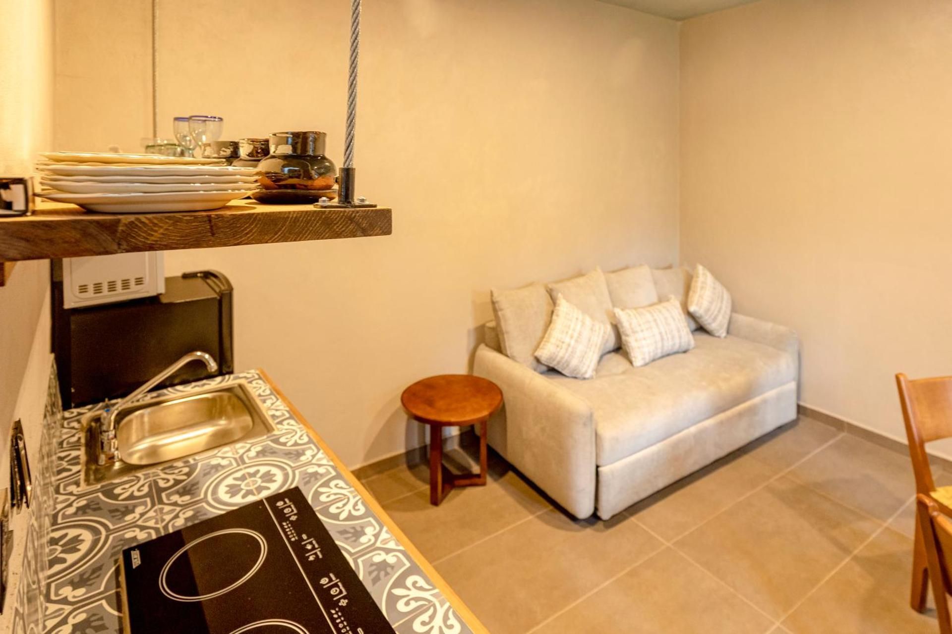 Deluxe Family Suite