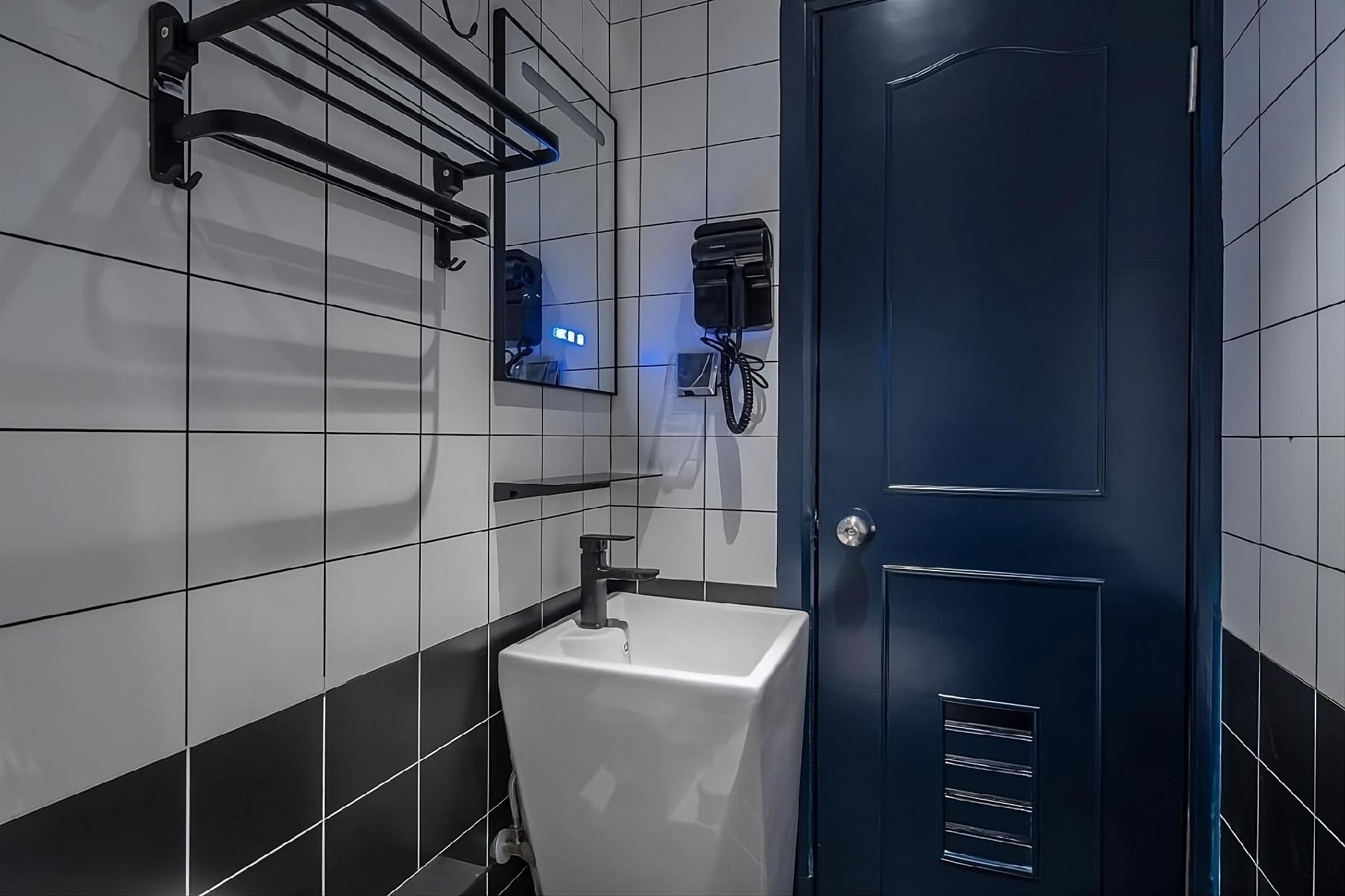 Bed in 4-Bed Female Dormitory Ensuite