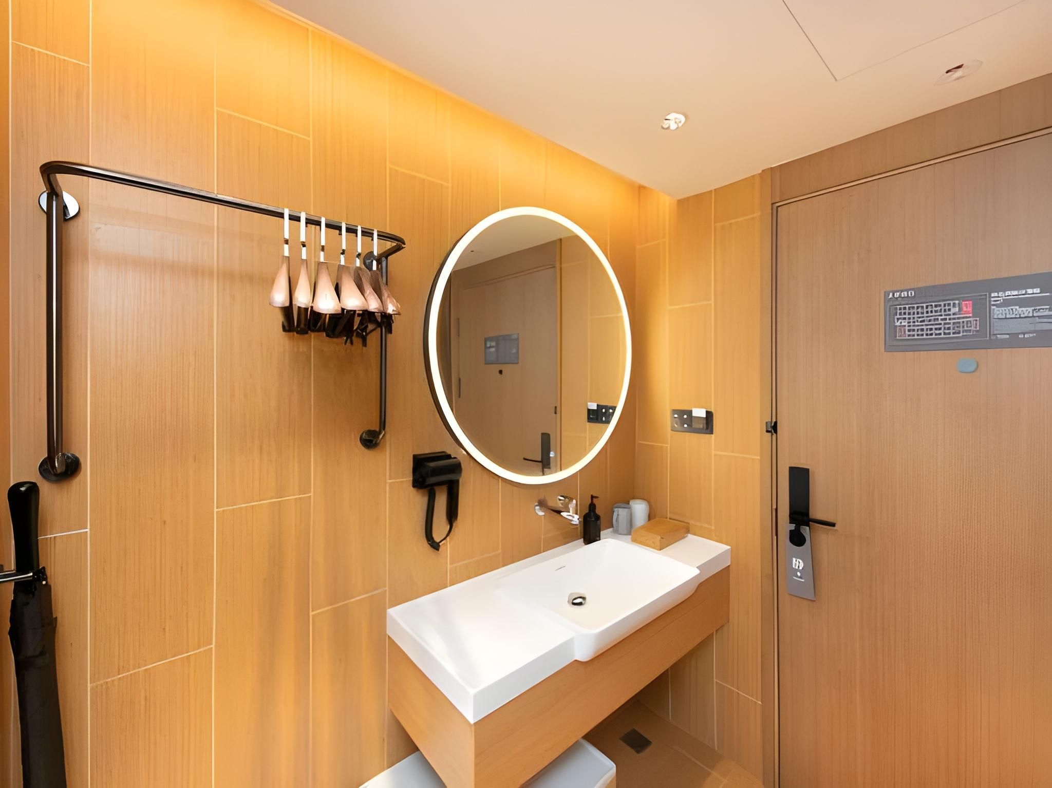Huazhu - Business Bed Room