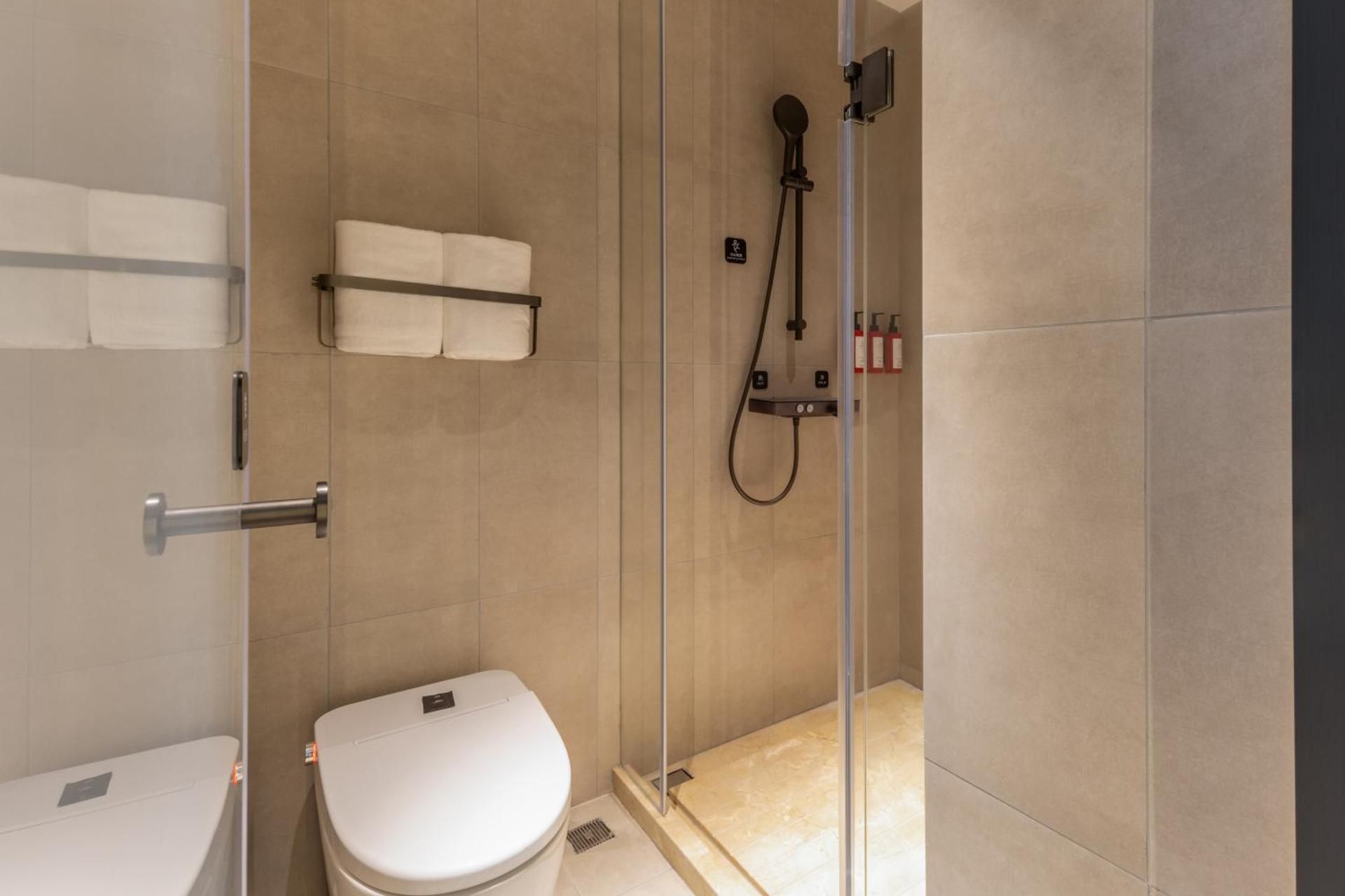 Superior Double Room with City View