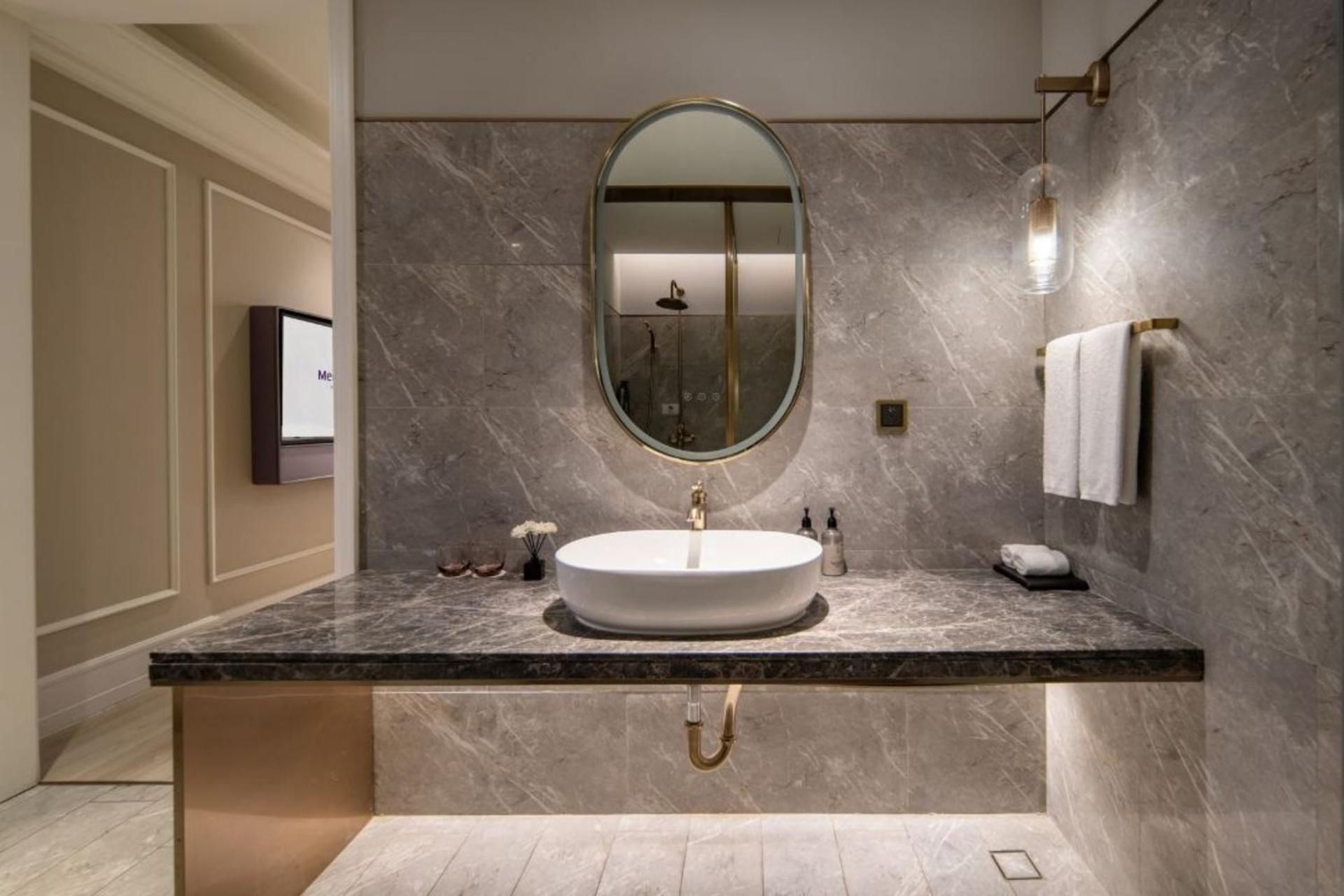 Deluxe Suite with 1 Kingsize Bed