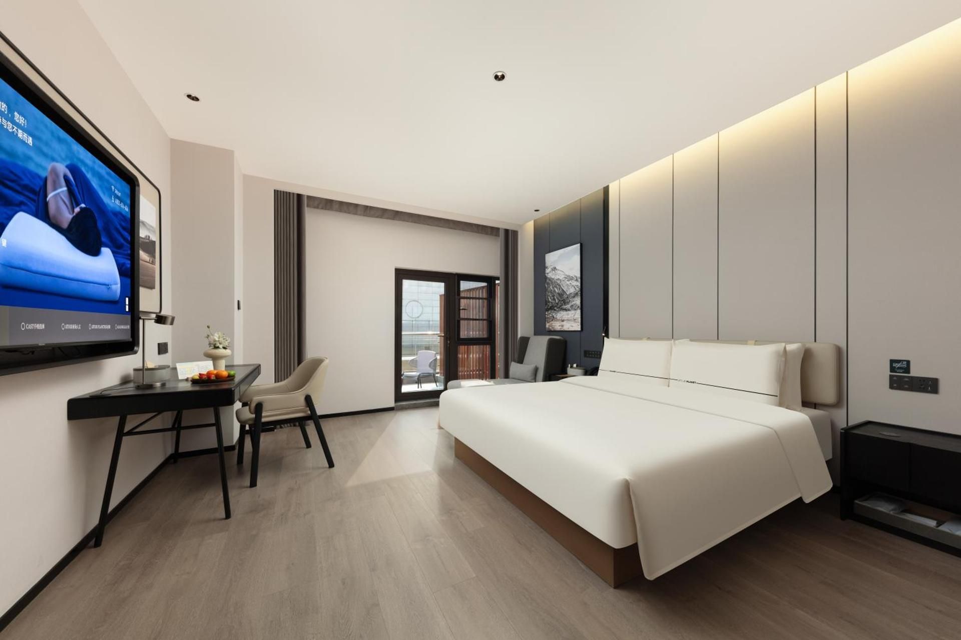 Premier Double Room with City View