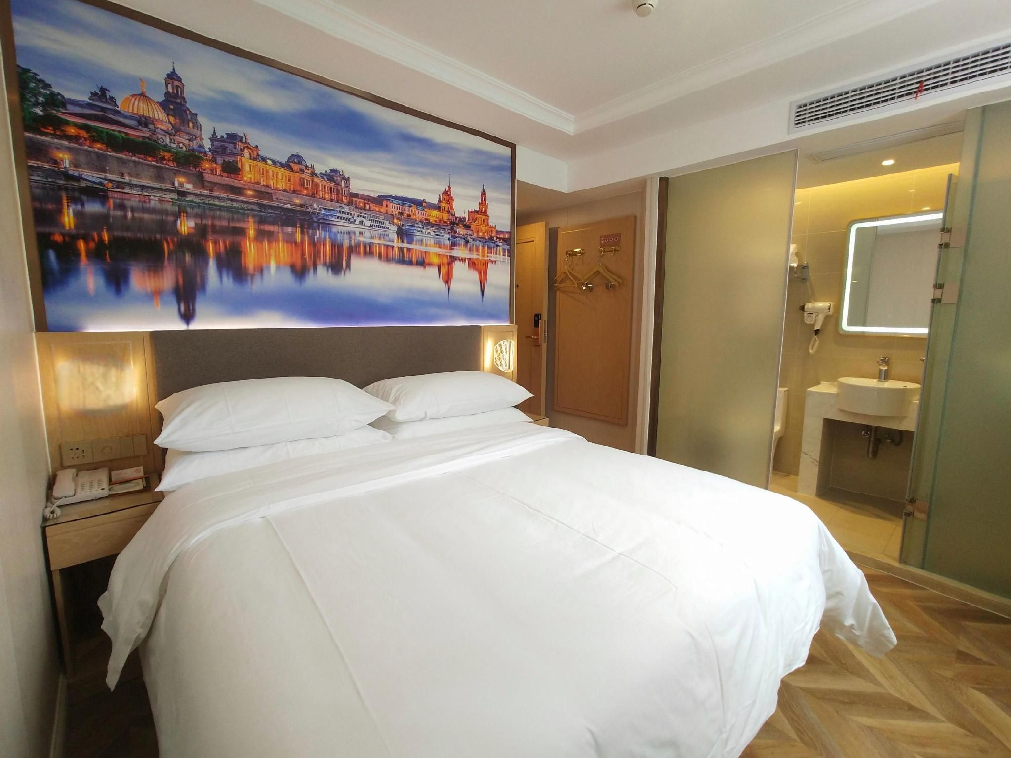 Vienna - Standard 1 Bed Room