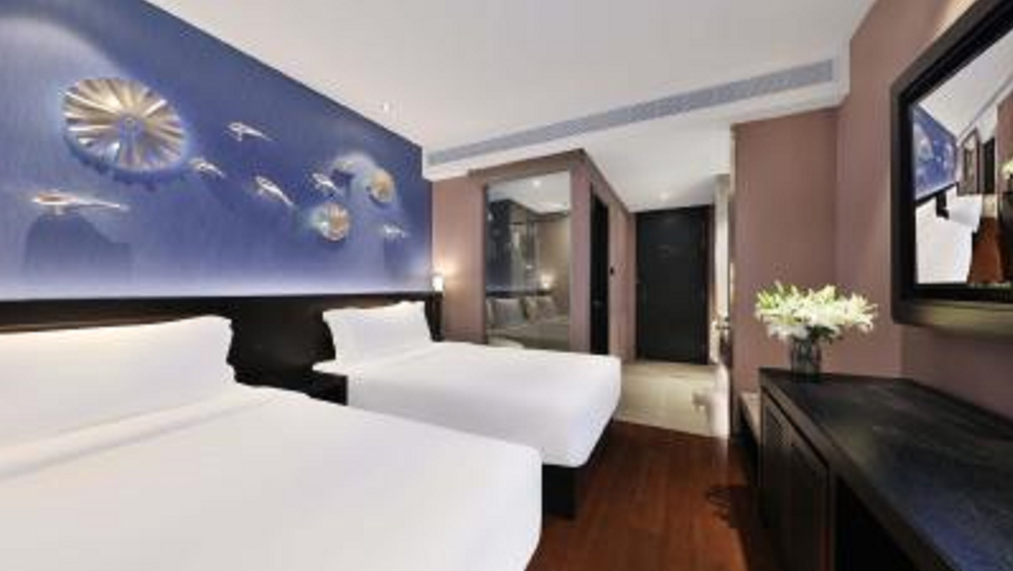 Huazhu - Deluxe Twin Room