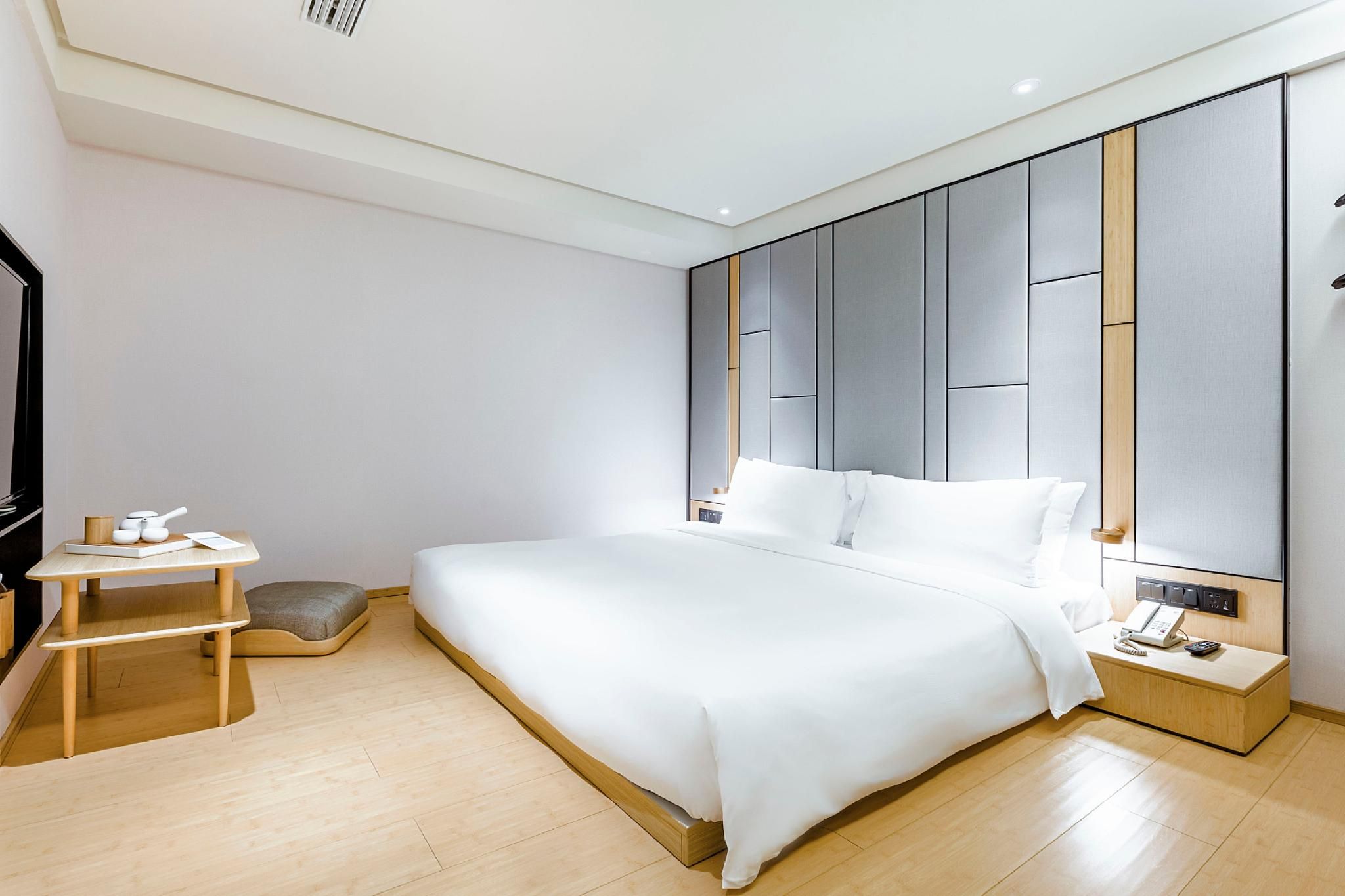 Huazhu - Tatami Room