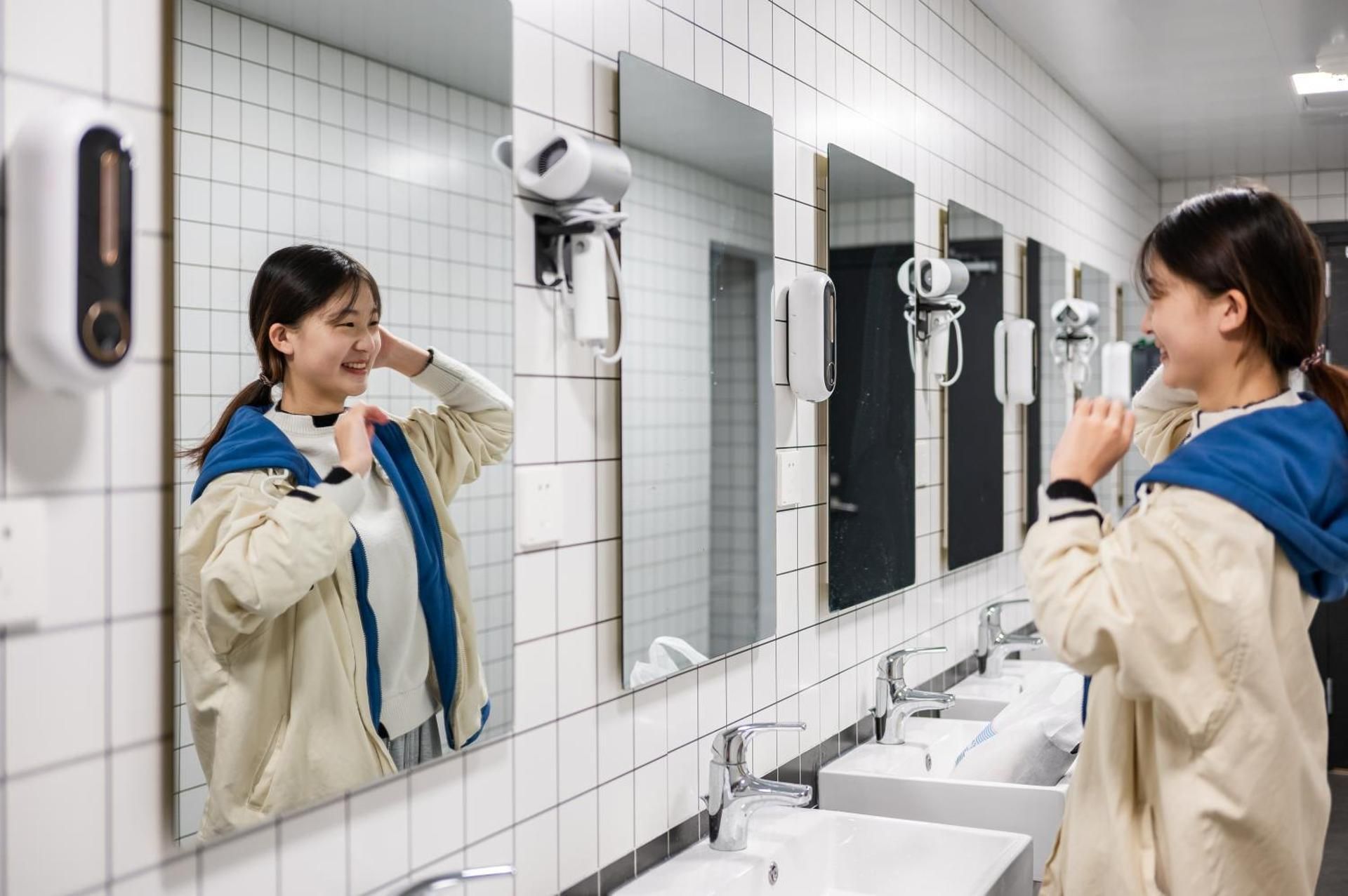 Bed in 8 Bed Female Dormitory