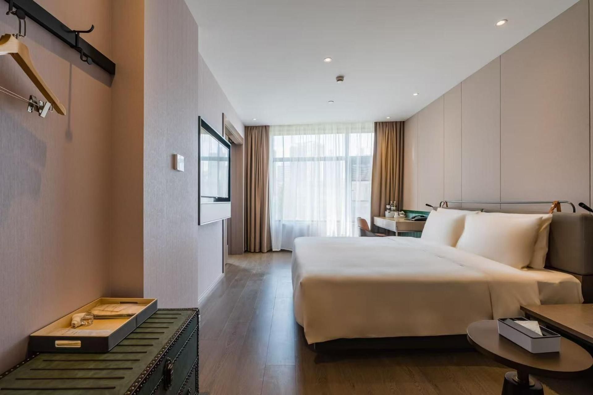 Light Double Room