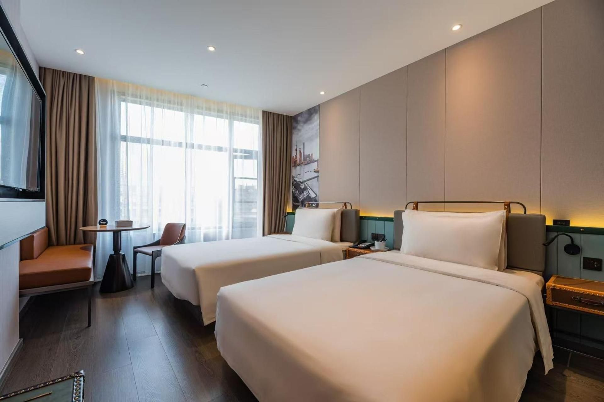Super Twin Room